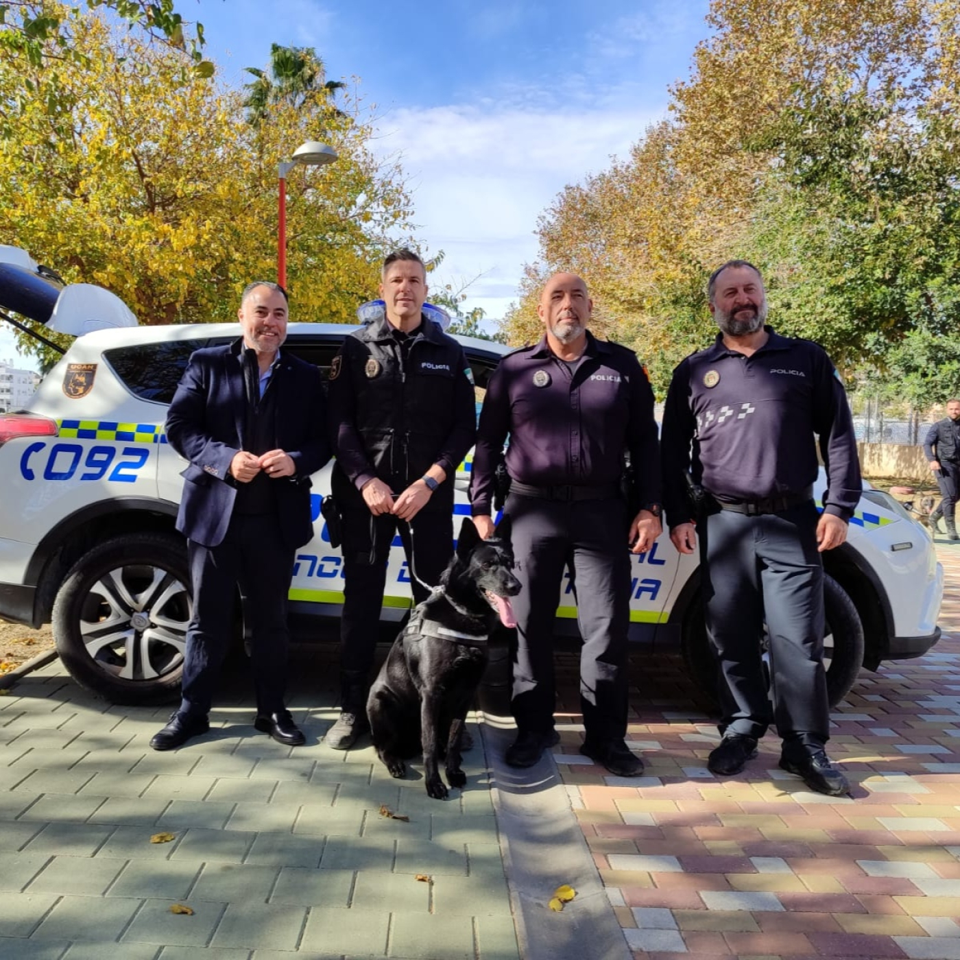 Rincón de la Victoria acoge una jornada de entrenamiento de perros policía episode artwork