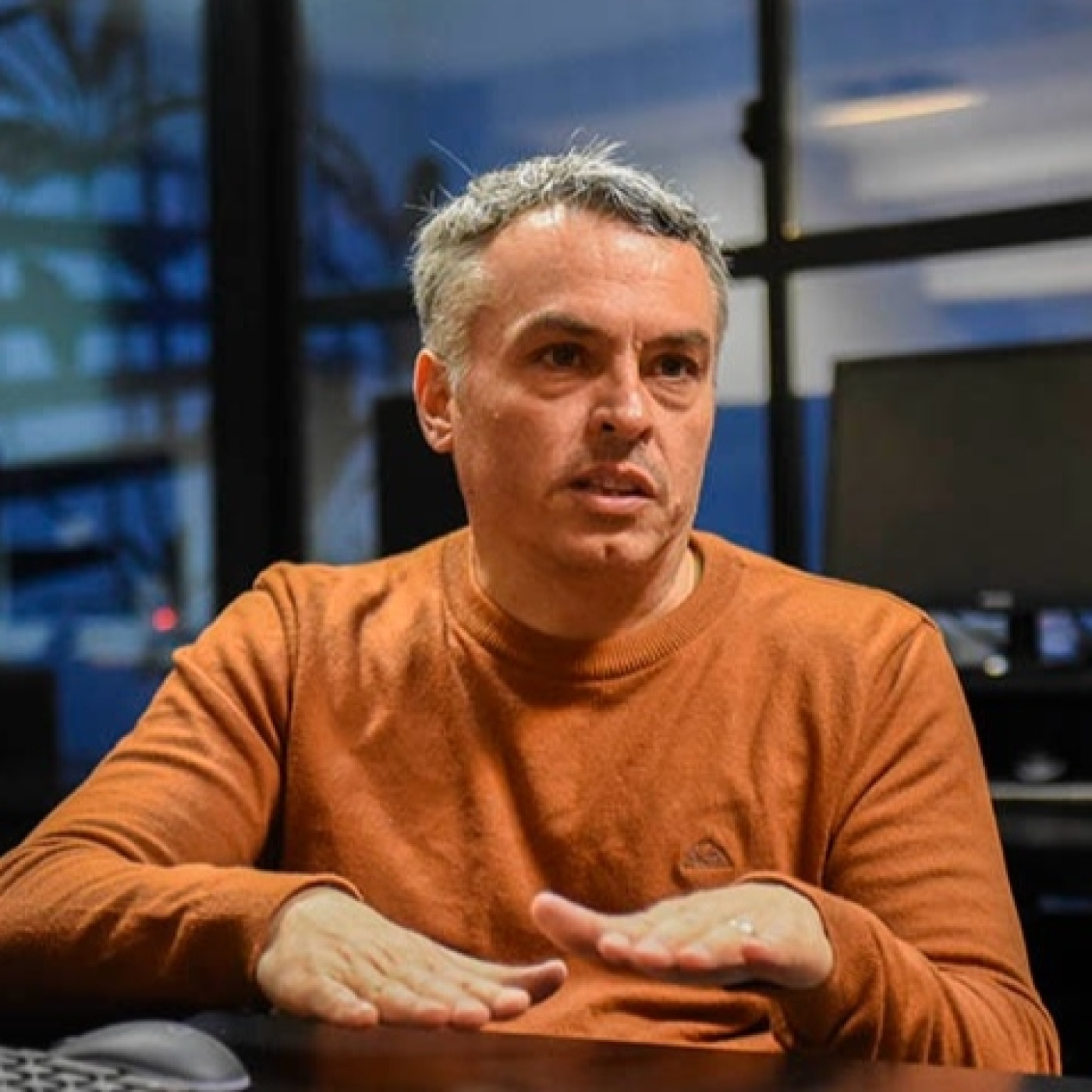 Esteban Paulón (Diputado Nacional por Santa Fe por el Partido Socialista @PSsantafe ) Unas Cuantas Verdades
