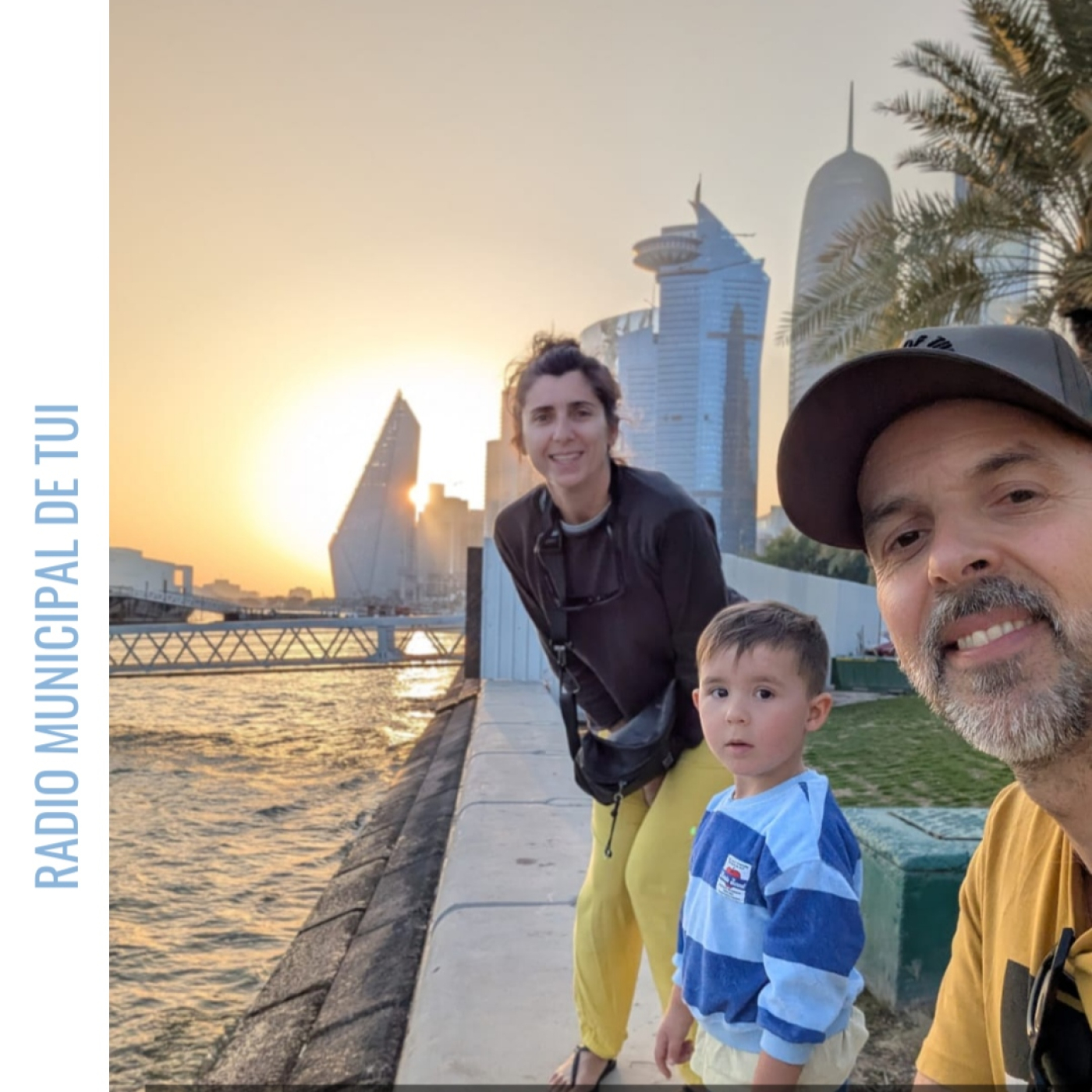 Ent. Laura Villarverde e Roi Fernández - Situación en Qatar. episode artwork