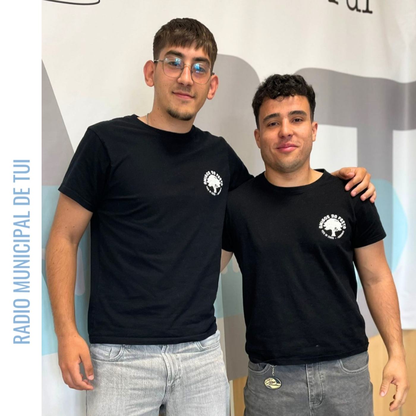 Ent. Ismael Felgueiras e Martín Álvarez, da Comisión de Festas de Rebordáns | Actividades de abril e maio episode artwork