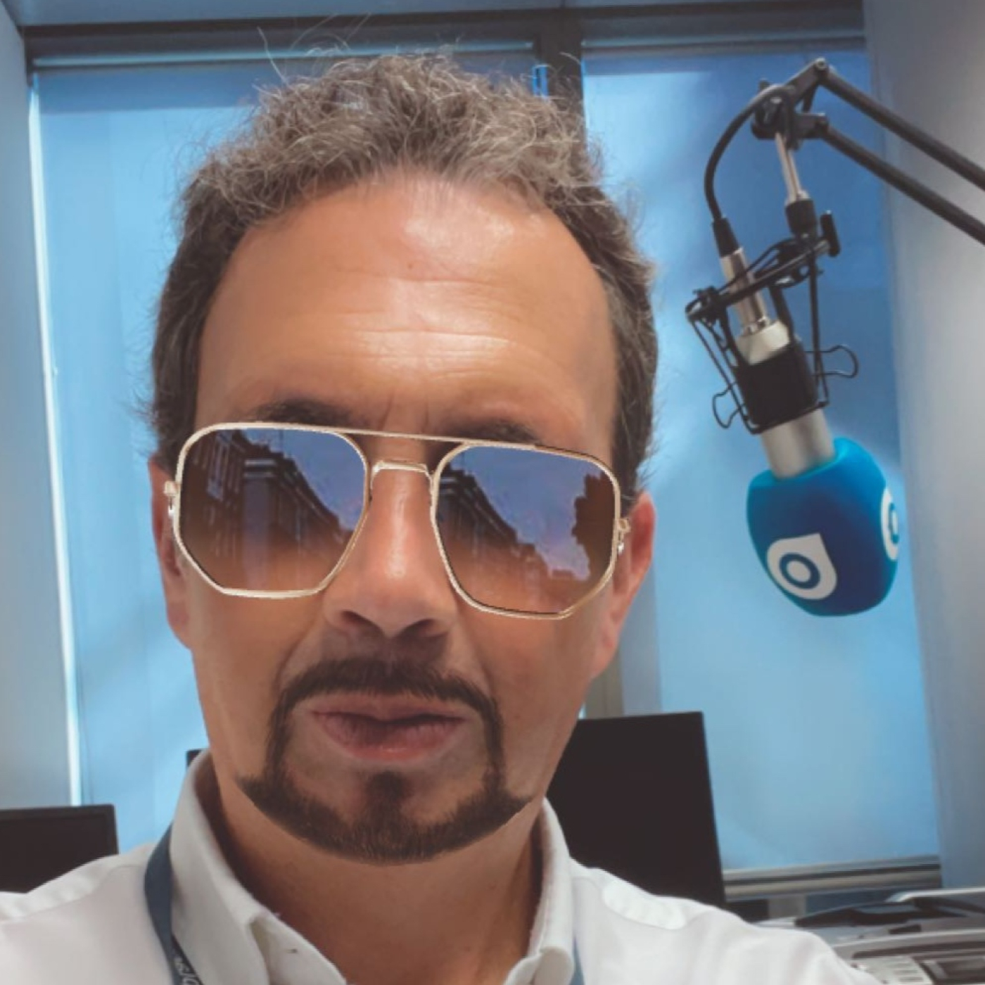 LO MEJOR DEL BUENOS DIAS PEPE RADIO DEL VIERNES 17 DE NOVIEMBRE DE 2023 episode artwork