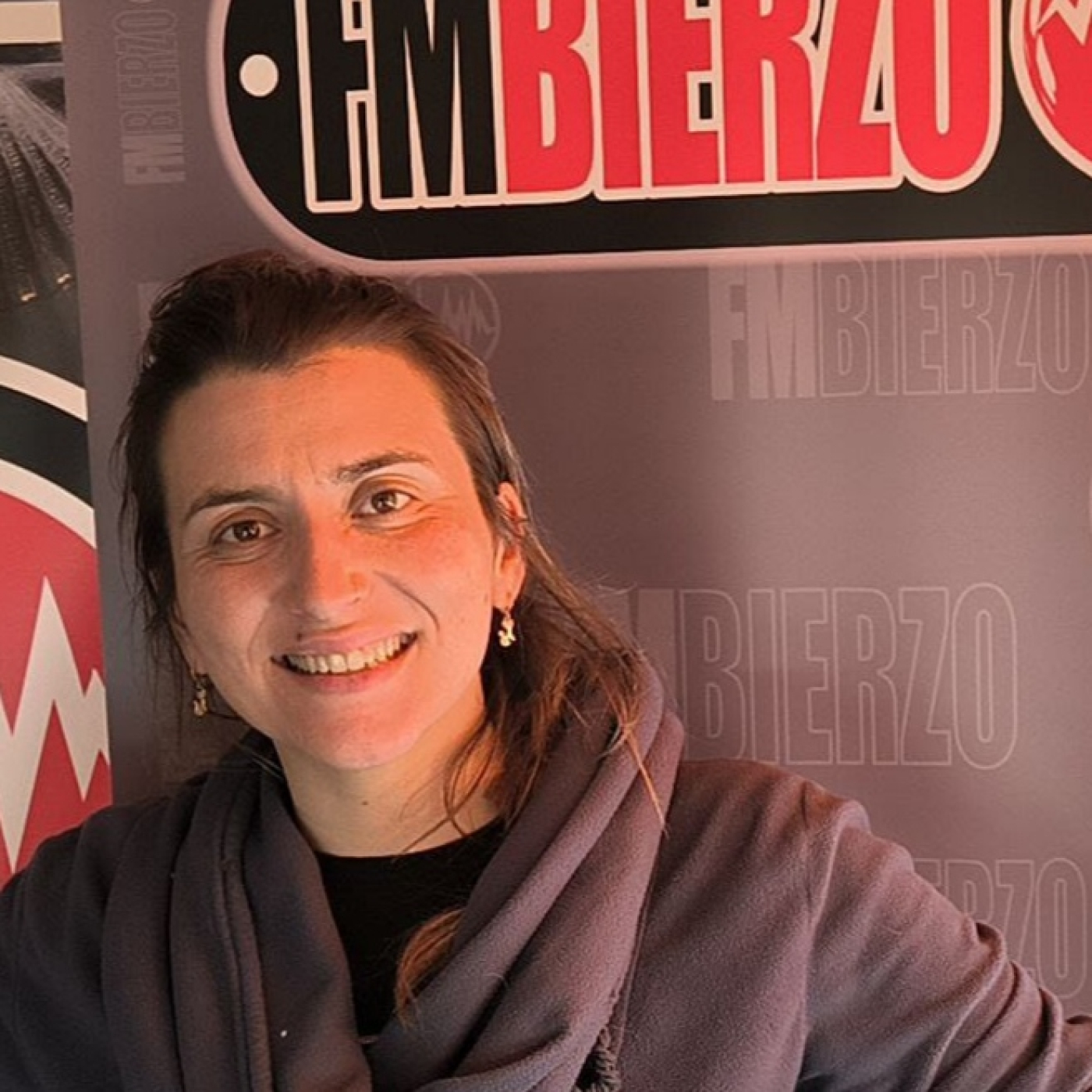 Beatriz Carvalha es la gerente de la Cuadra Santa Barbara, hablamos de la Equinoterapia, cabalgando hacia el bienestar. episode artwork