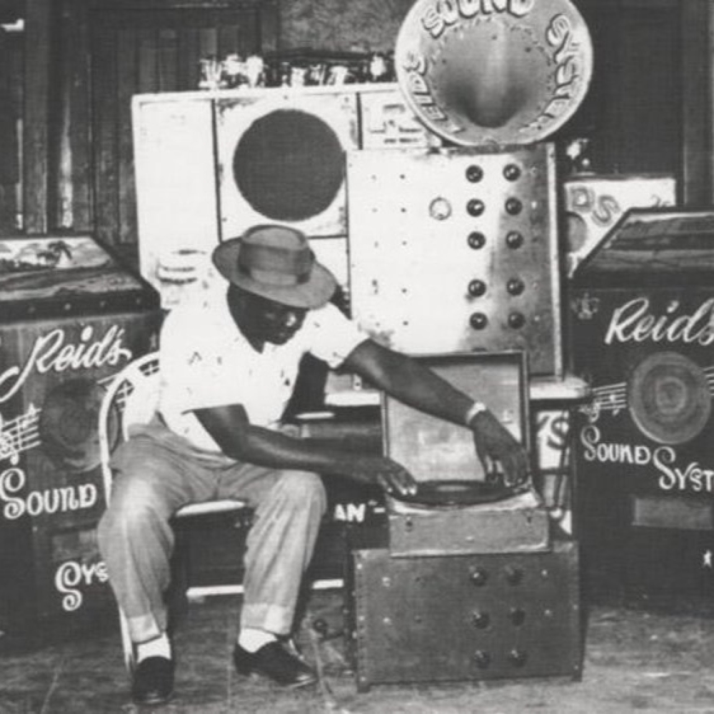 Dread Al Control Reggae Radio Show 15-03-2022 episode artwork
