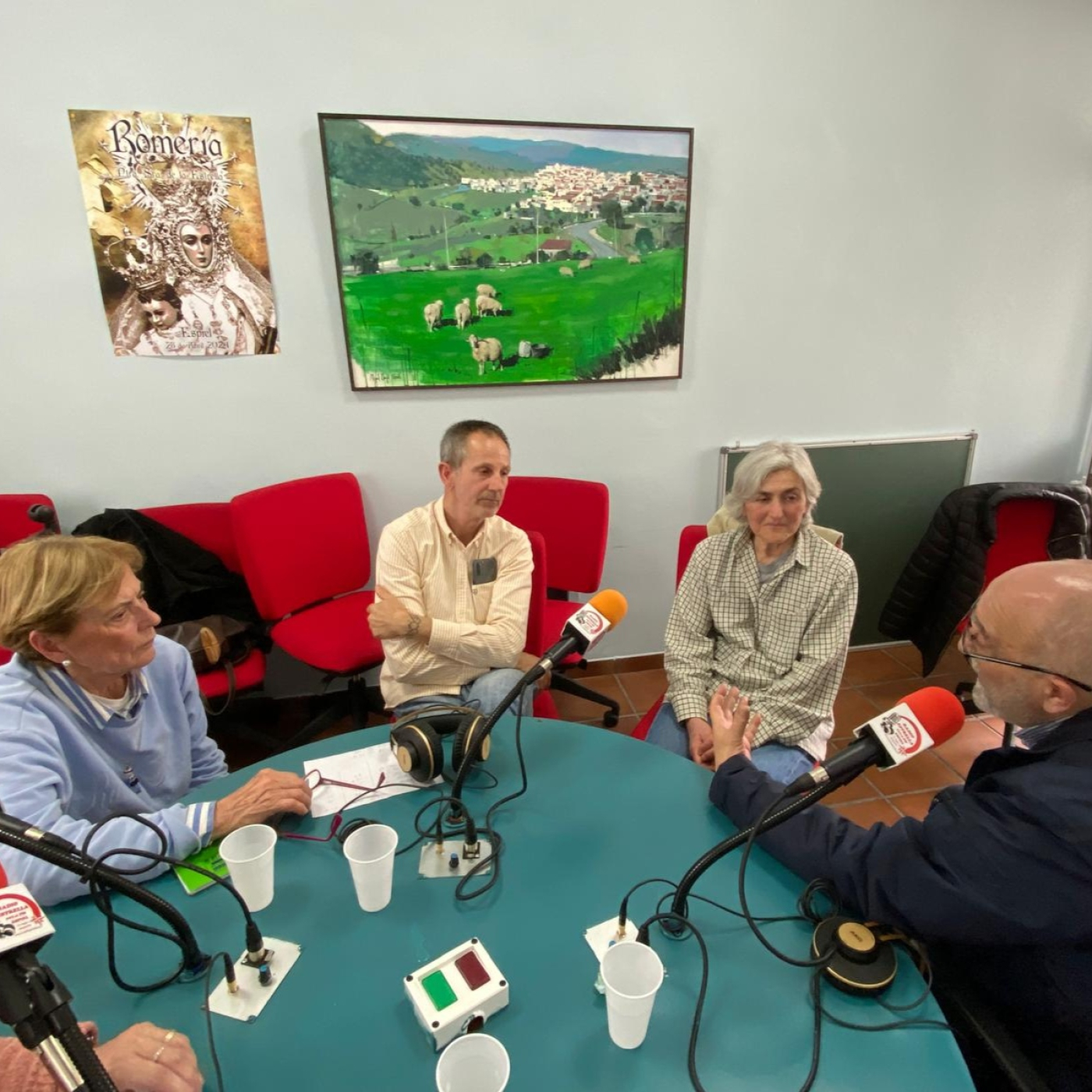 Radio Estrella 107.2 FM)