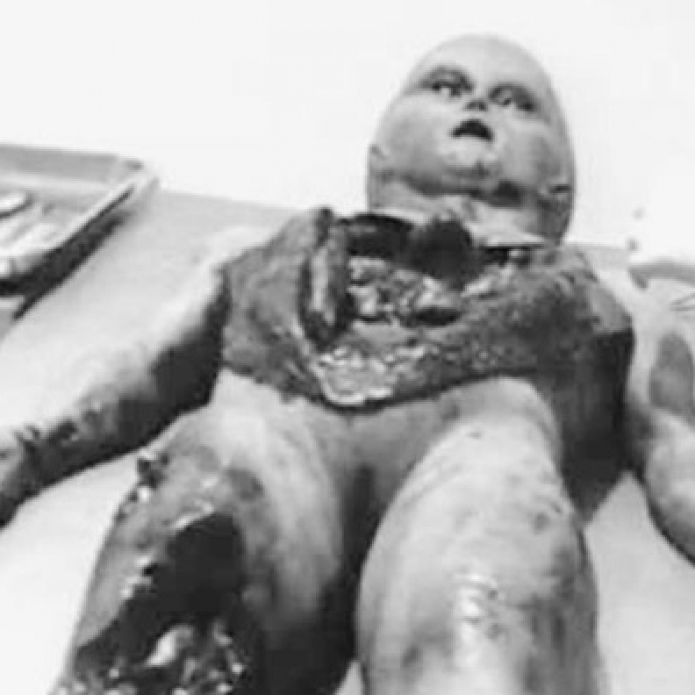 Roswell Veredicto Final: 5- Autopsia Alienígena #Alienigenas #misterio #investigacion #documental - podcast episode cover