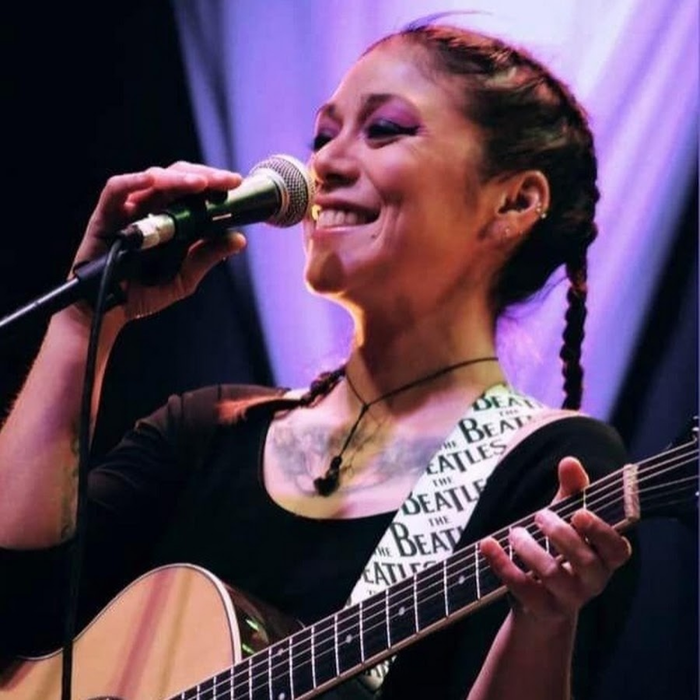 PODCAST: CONVERSAMOS CON LA MÚSICA TAMARA PARIS SOBRE SU NUEVO EP “GRIETA” episode artwork