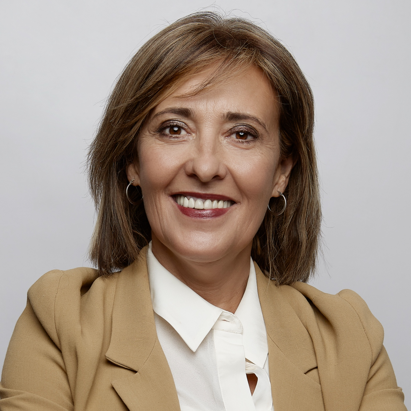 Edil de Cs, Sara Colomer - Chatarrería episode artwork