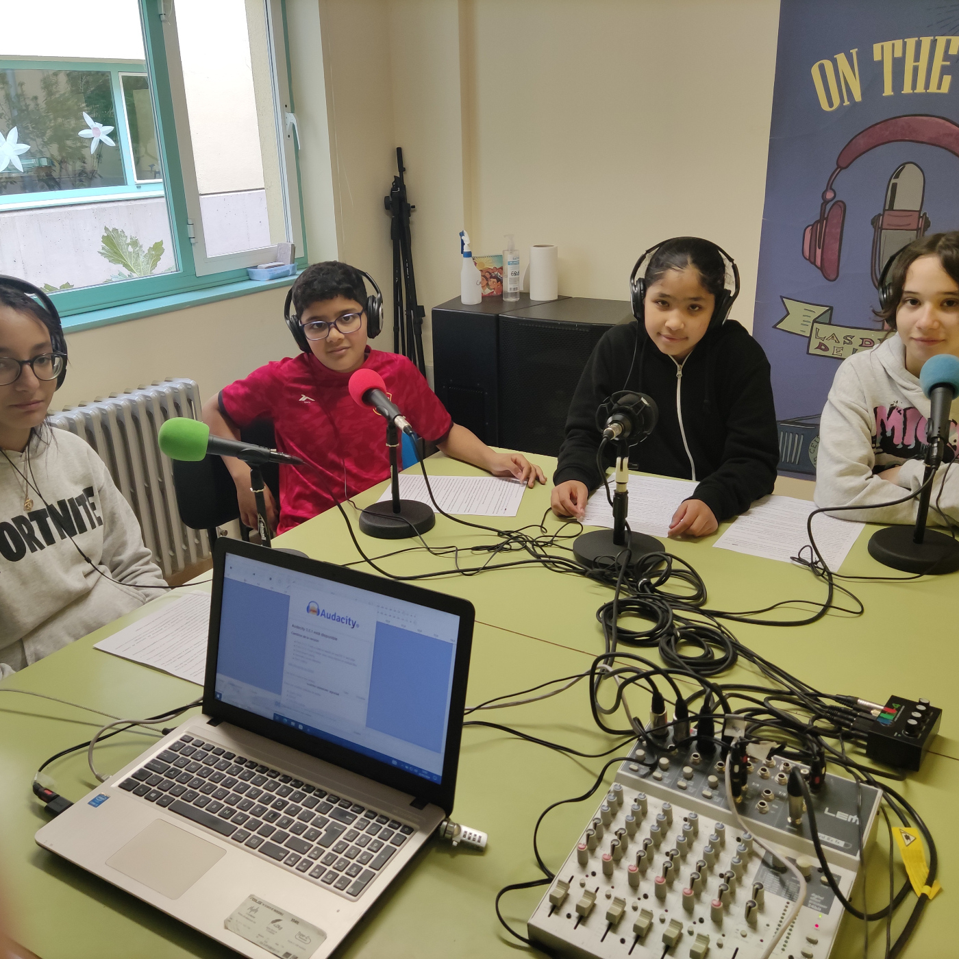 LAS DELICIAS DE LA RADIO