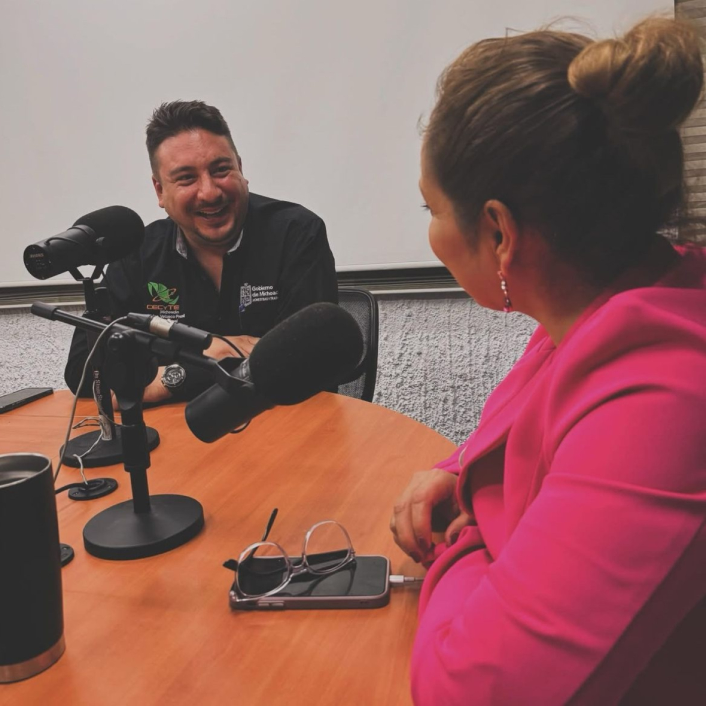 Hablemos De, con Lupita Santacruz