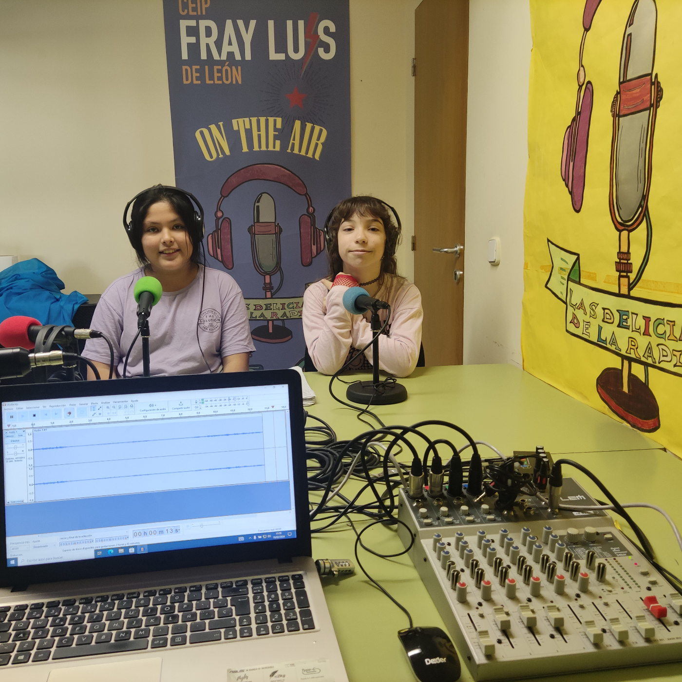 LAS DELICIAS DE LA RADIO