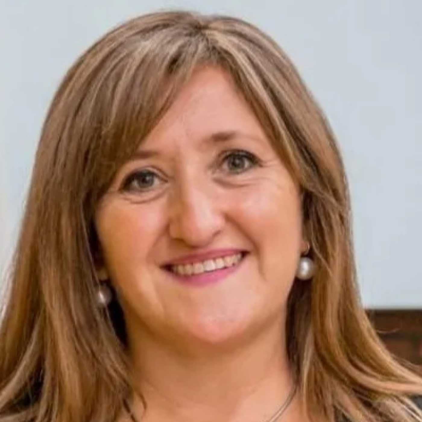 Silvia Fuentes asumió el Ministerio de Educación episode artwork