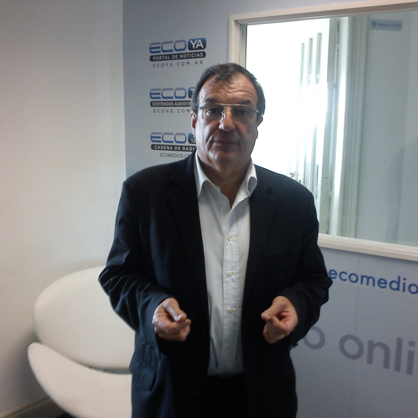 TRABAJADORES Y EMPRESARIOS con Luis Lauge 27-4-2022