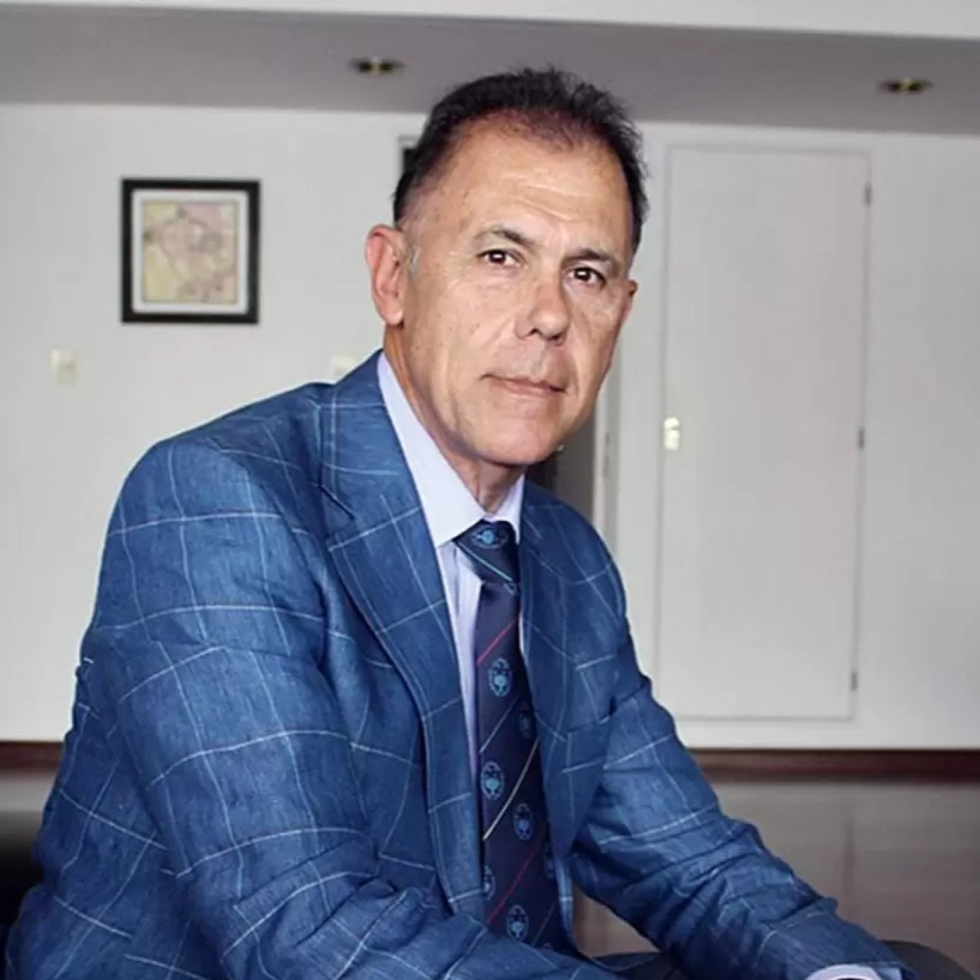 Dr. Enrique V. Casanueva Consultor de Infectología Infantil del Hospital Universitario Austral Conexion 5-12-2025