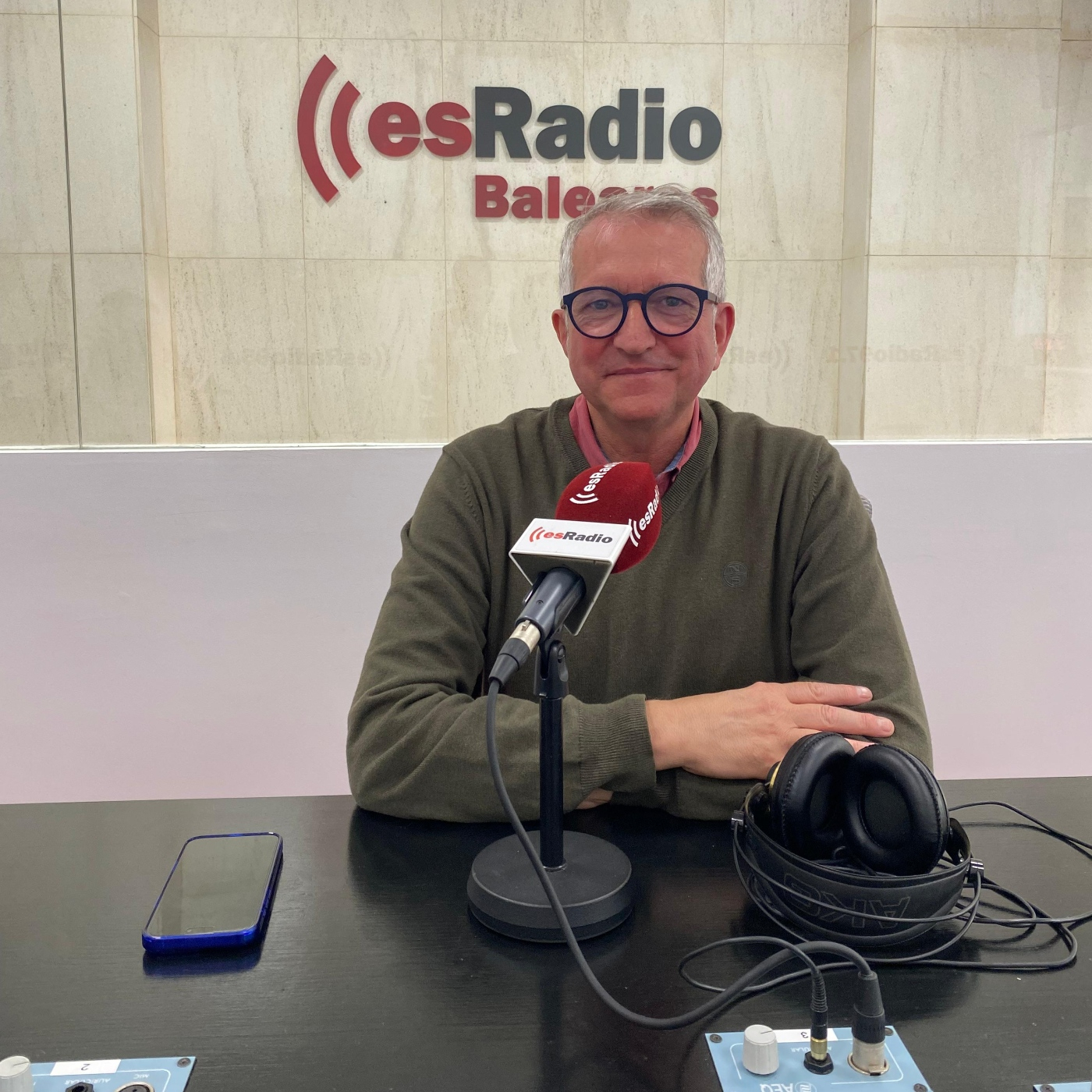 ad6ba9f50a3e444d1995e965120b3571 XXL esRadio Baleares