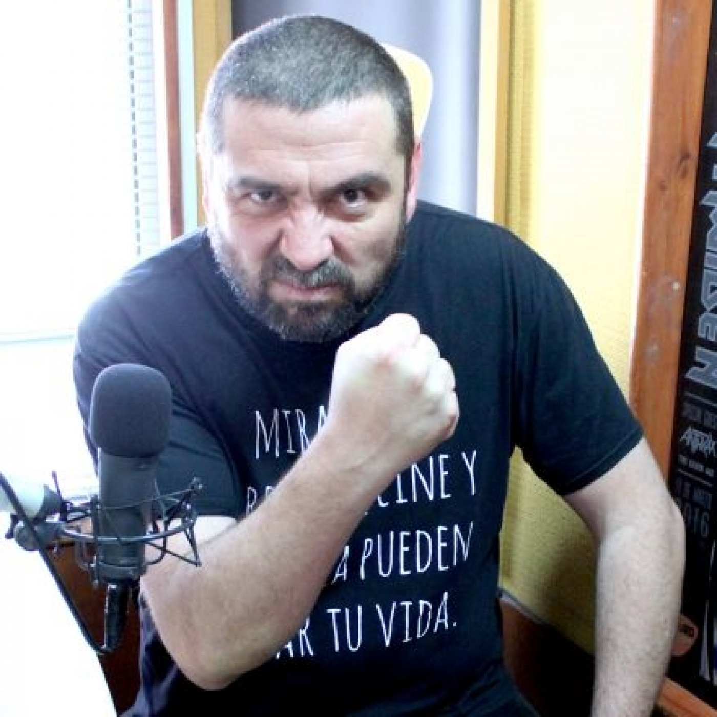PODCAST: LA CARPA DEL DIABLO VISITÓ VALPARAÍSO Y CONVERSAMOS CON SU MENTOR WALTER CONTRERAS episode artwork