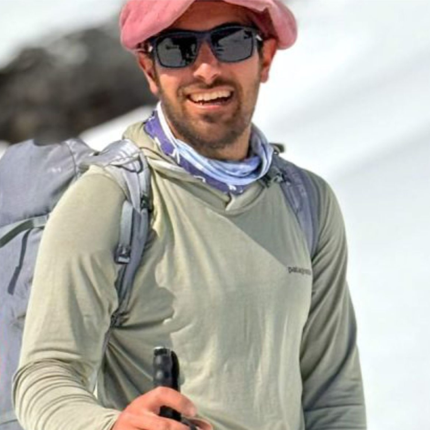 Vuelo de Regreso: Julián Pajarola es guía de montaña y esquí, con más de 15 años de experiencia en Patagonia