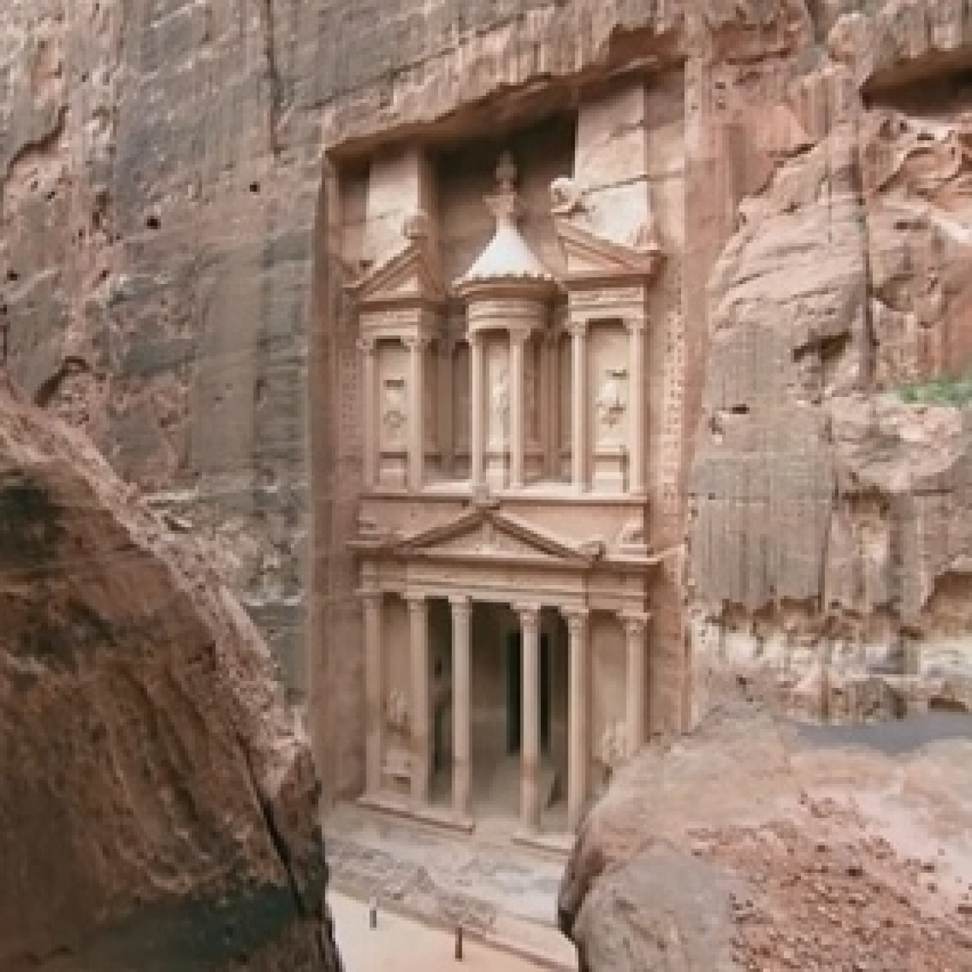 Los tesoros perdidos de Petra, historia prohibida episode artwork