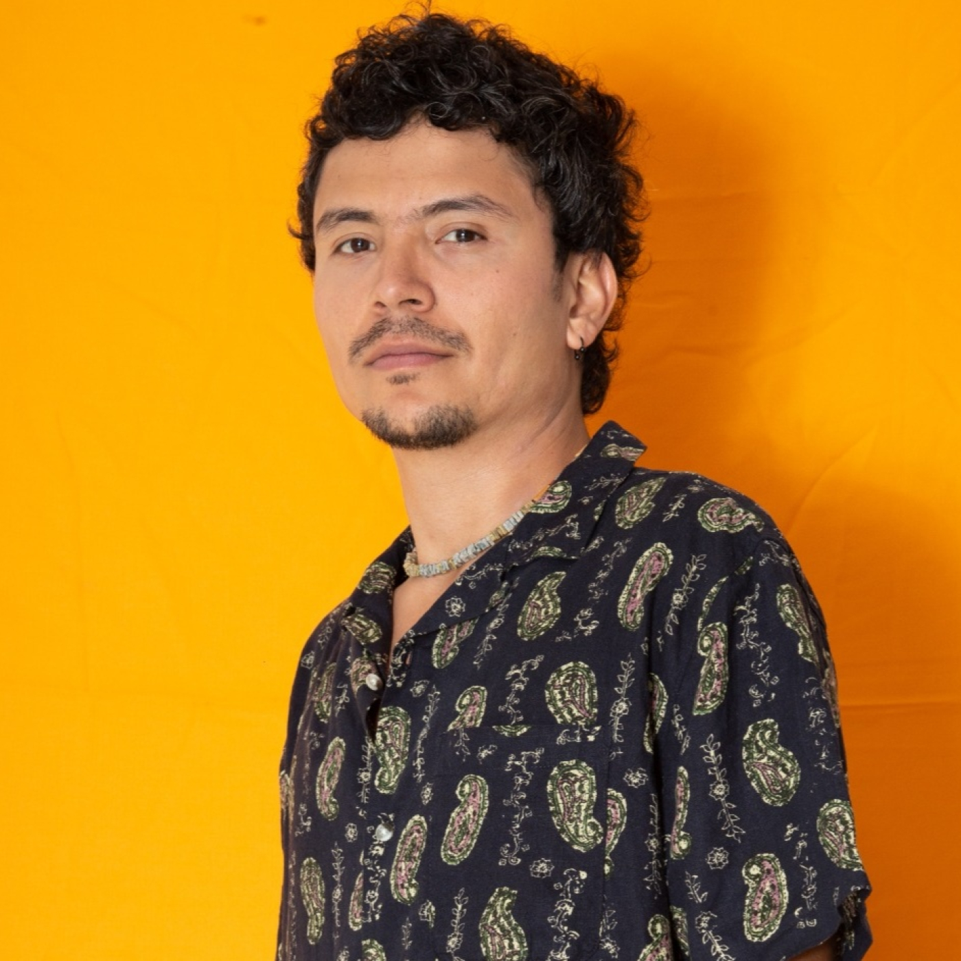Malpica - Músico y productor colombiano - La Vitrola episode artwork