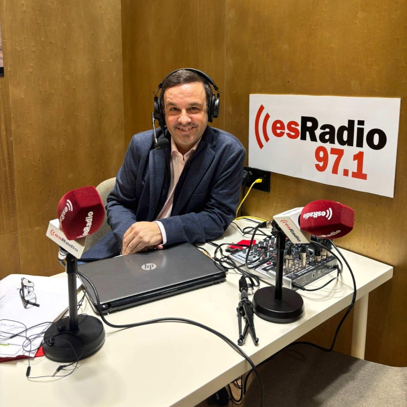 b08b3a5f8c69cb8c7be38160fa38fb58 XXL esRadio Baleares