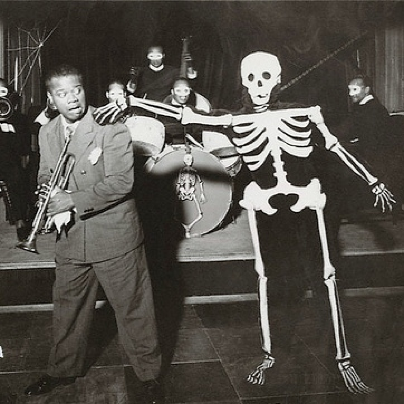 Halloween a ritmo de swing. Me encanta el swing Radio. Programa 52 episode artwork