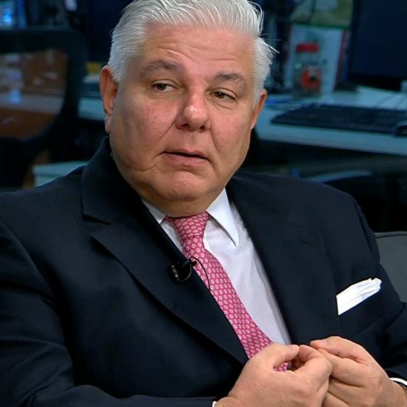 Agustín Monteverde @Ag_Monteverde (Economista) Buenas Razones