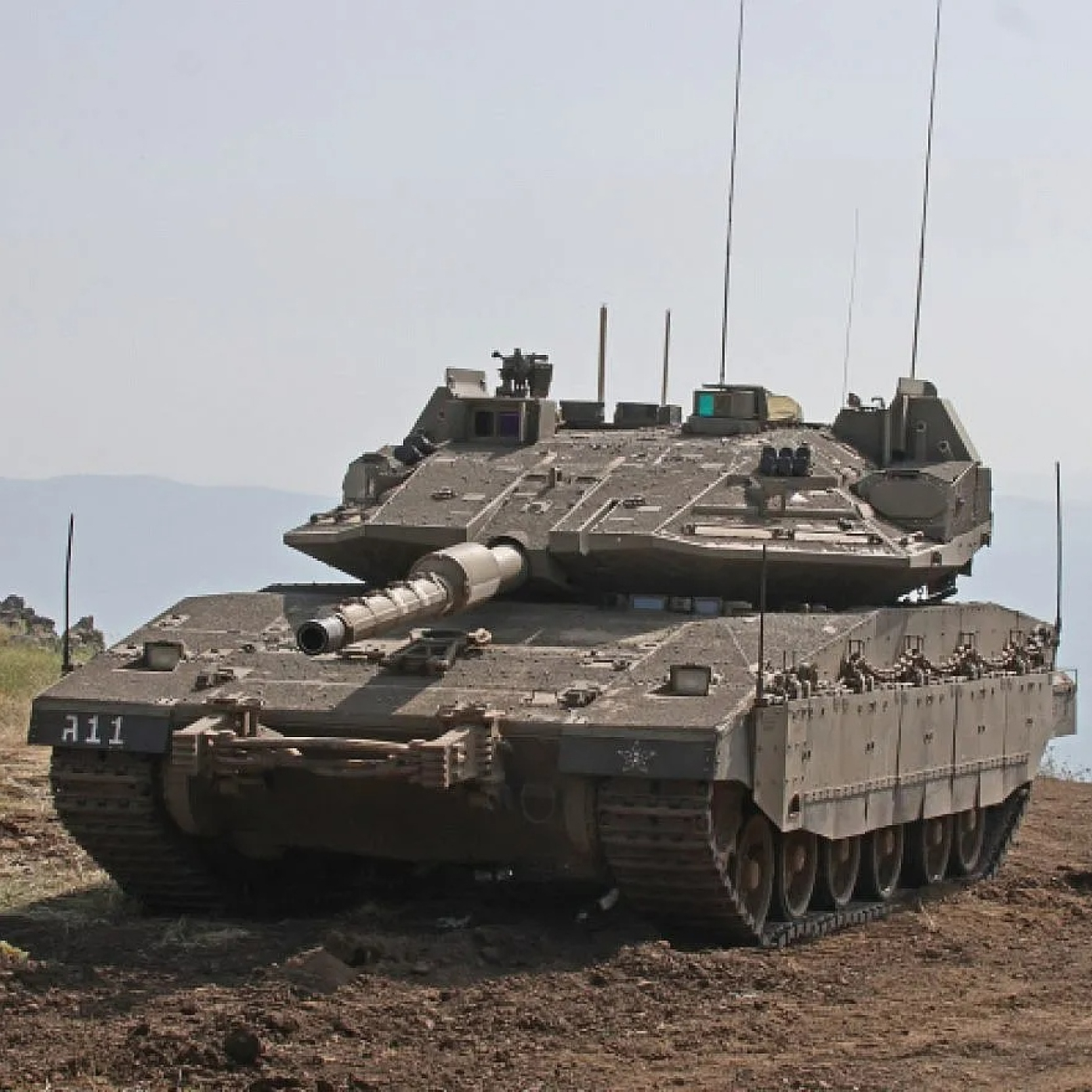 LOS DIEZ MEJORES TANQUES DE LA HISTORIA #documental #ejercitos #podcast episode artwork