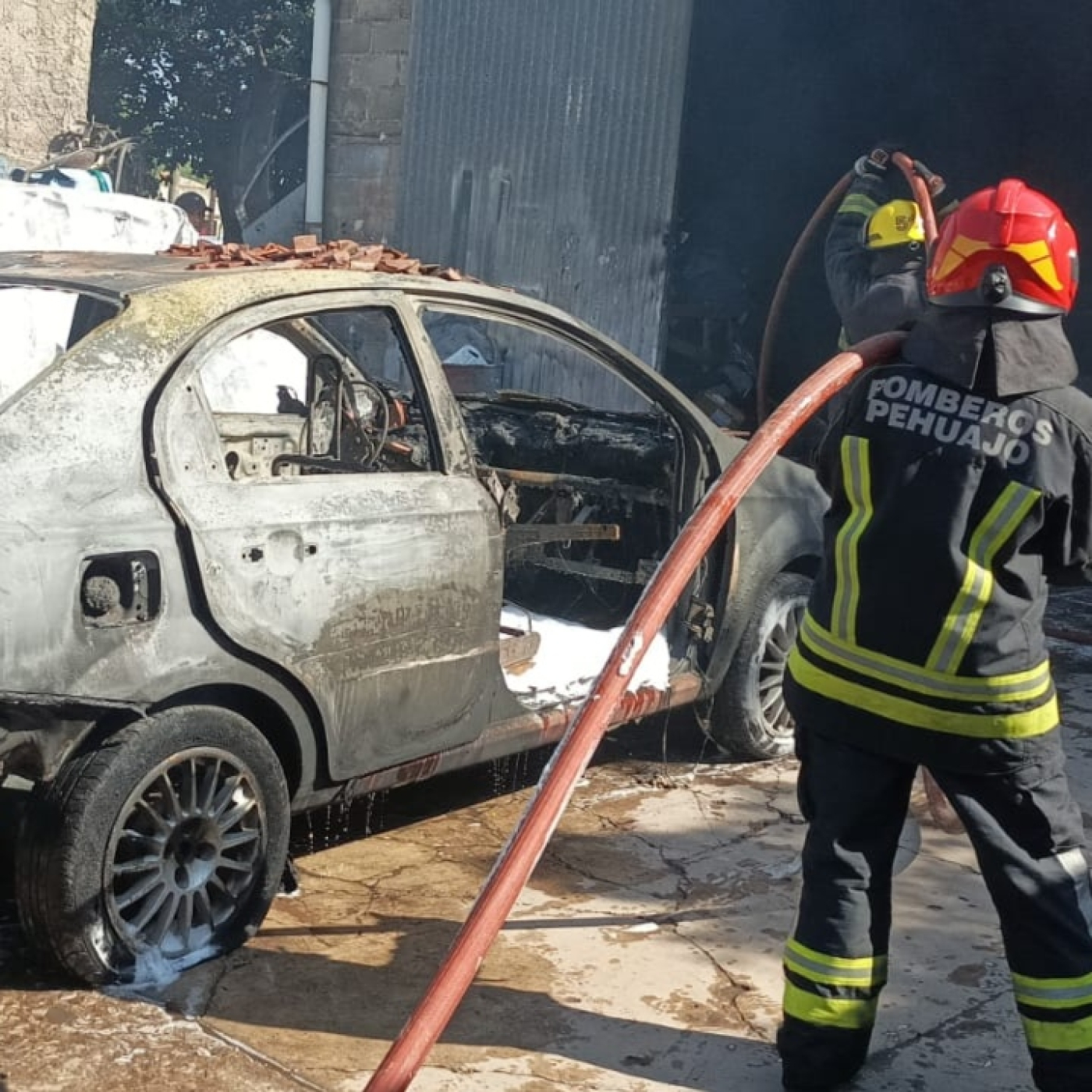 Bomberos Voluntarios de Pehuajó con intensa jornada dominical episode artwork