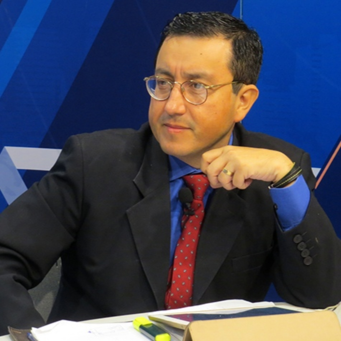Glatzer Tuesta – Editorial 25 de julio de 2022 episode artwork