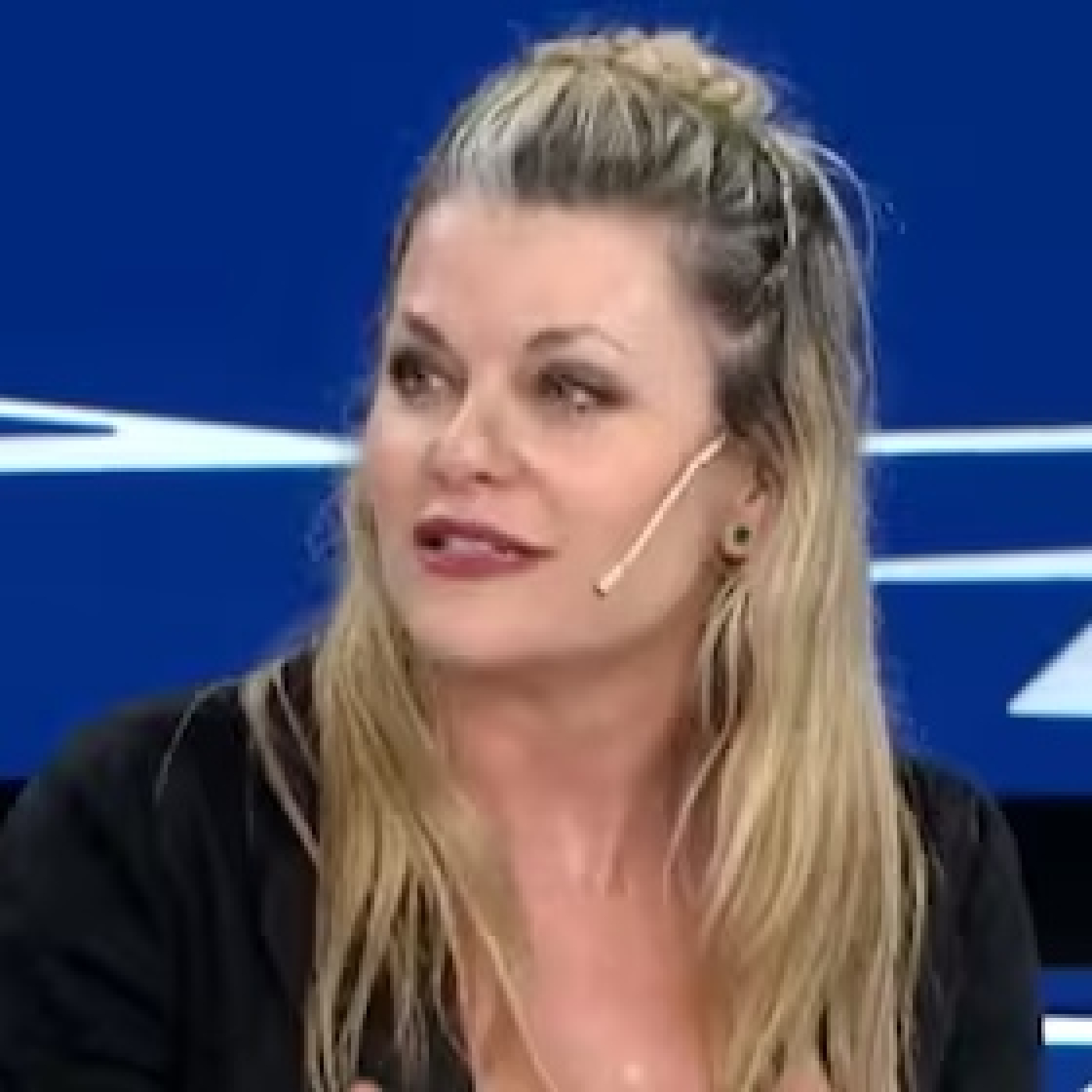 Viviana Isasi @VivianaIsasi (Co Directora de Isasi-Burdman Consultores @isasiburdman) In Loco