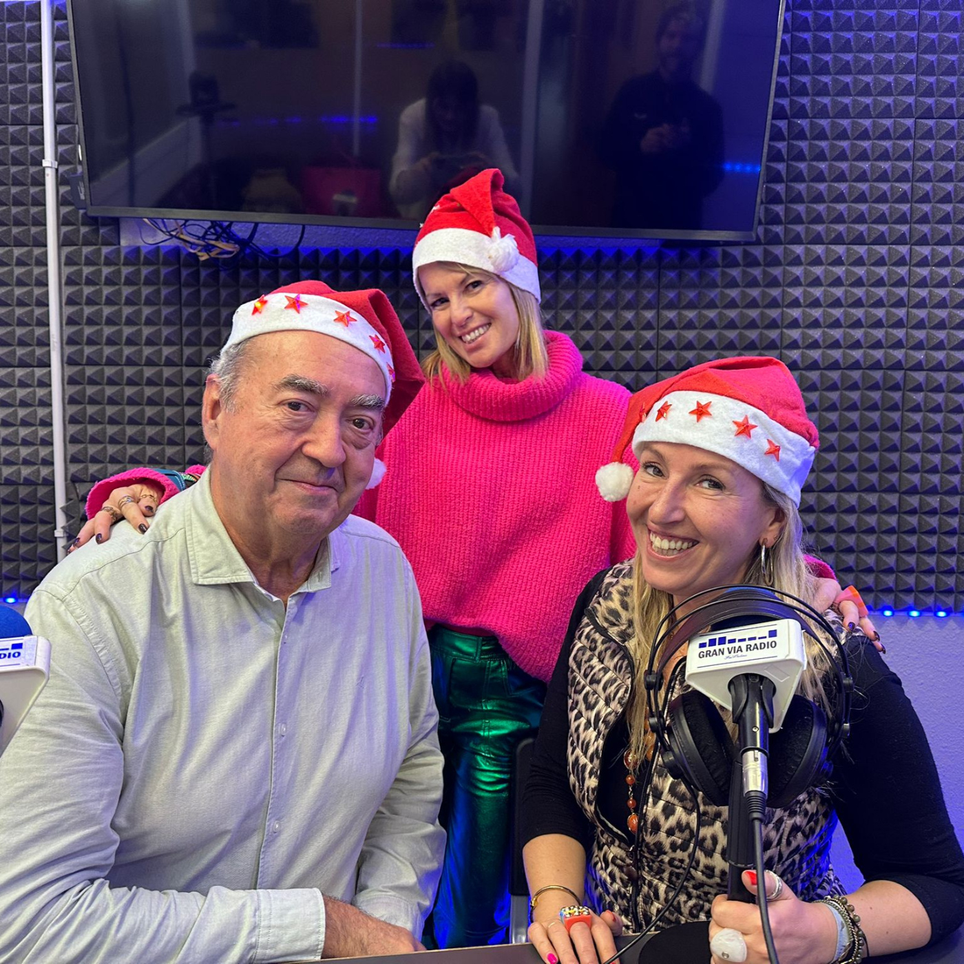 Plusvalía Mujeres "Especial Navidad" con el equipo habitual de colaboradores