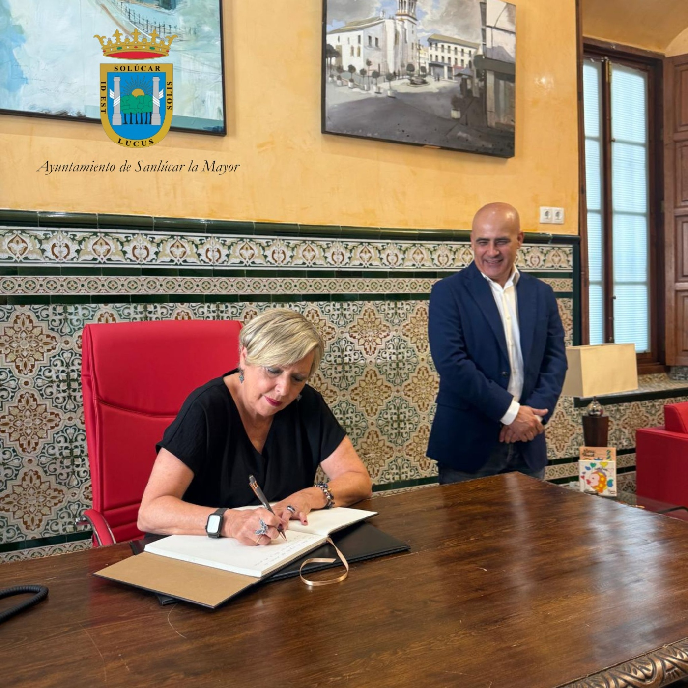 Carmen Vargas, rectora de la US se reencuentra con su Pueblo, y con el Alcalde Raúl Castilla, episode artwork