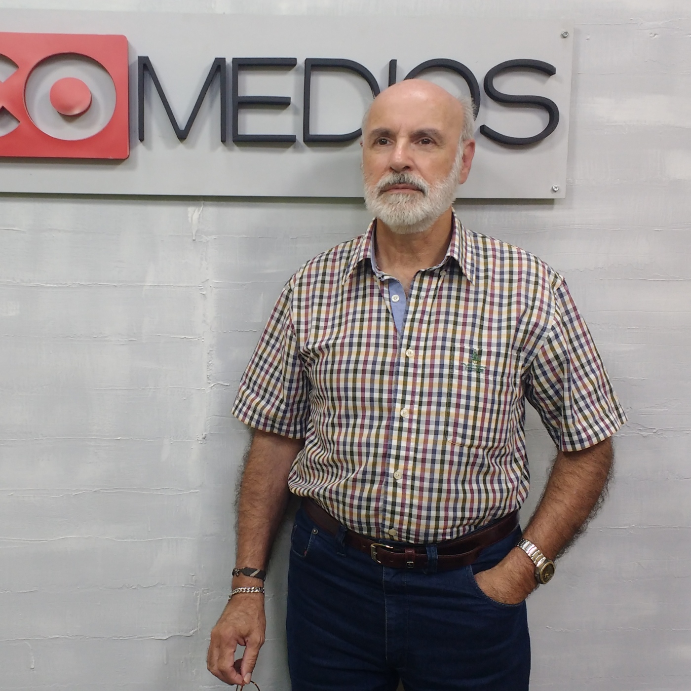 RADIOFOTOS con Santiago Magrone 17-4-2026
