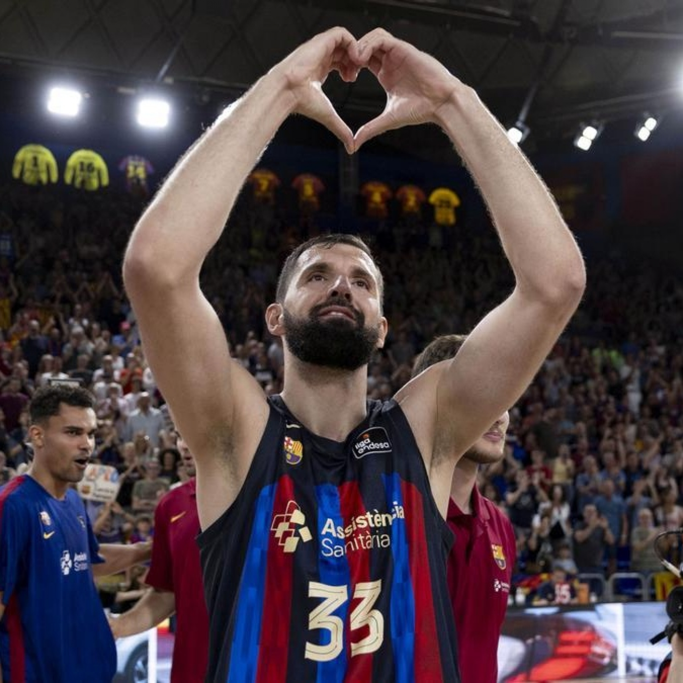 Basket Entrecomillas