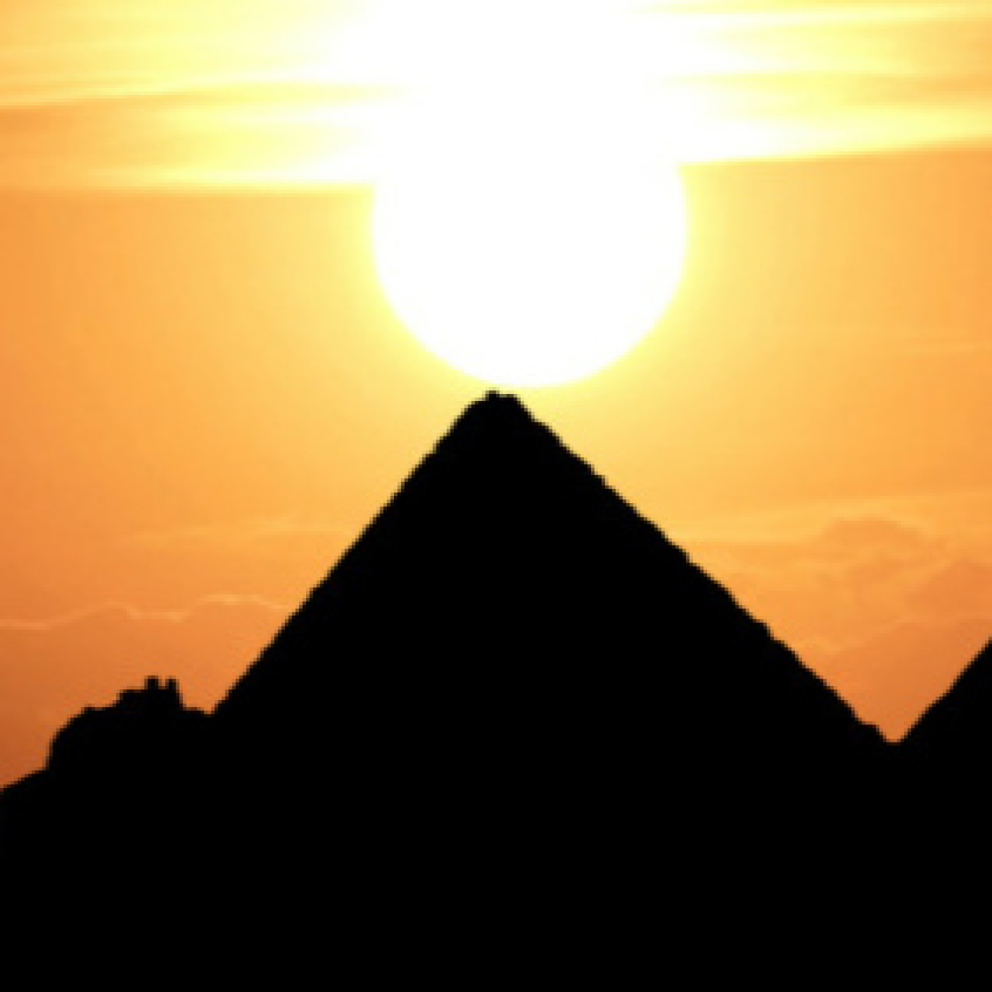 Las pirámides ocultas de los Reyes Sol