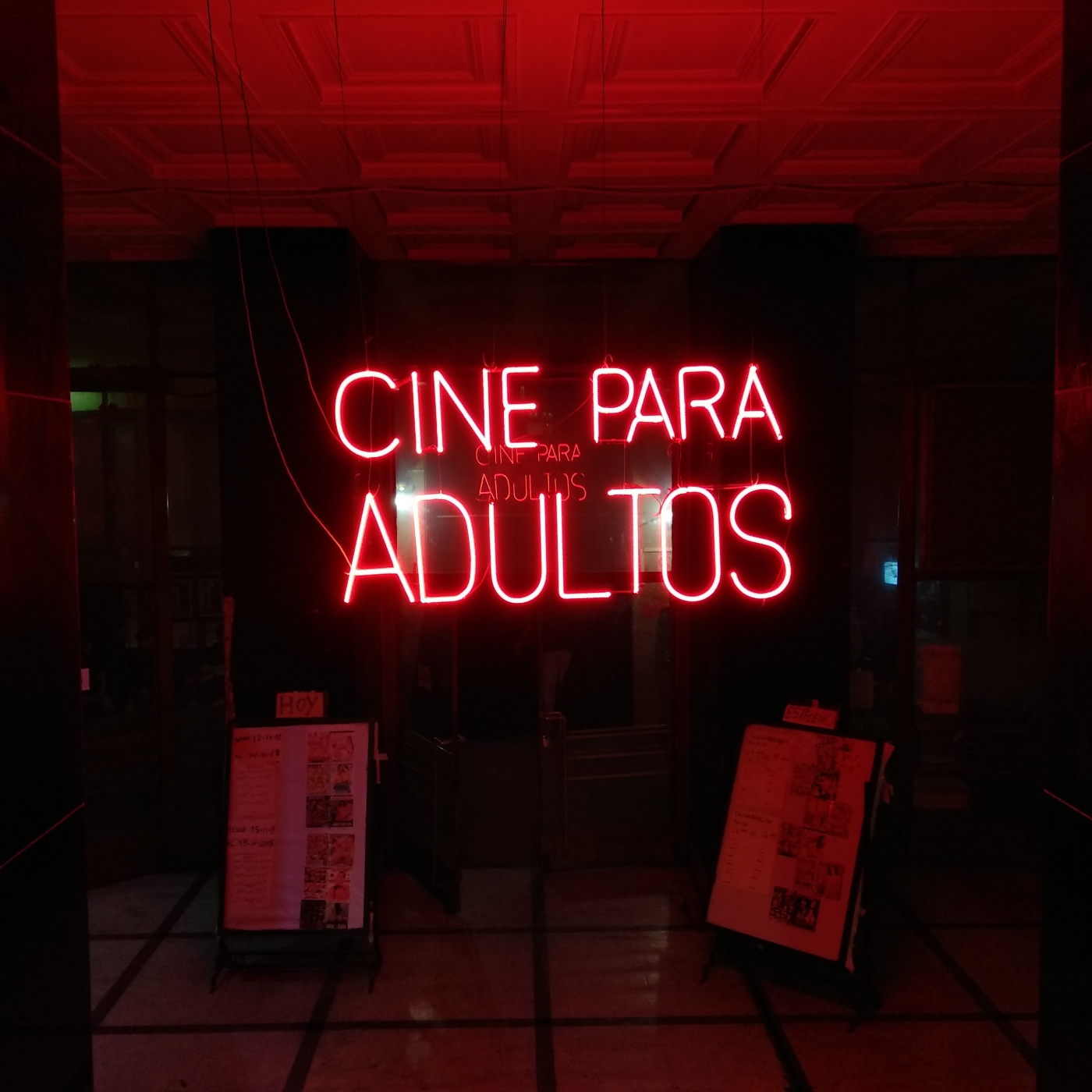 Volví al cine x. BY P2
