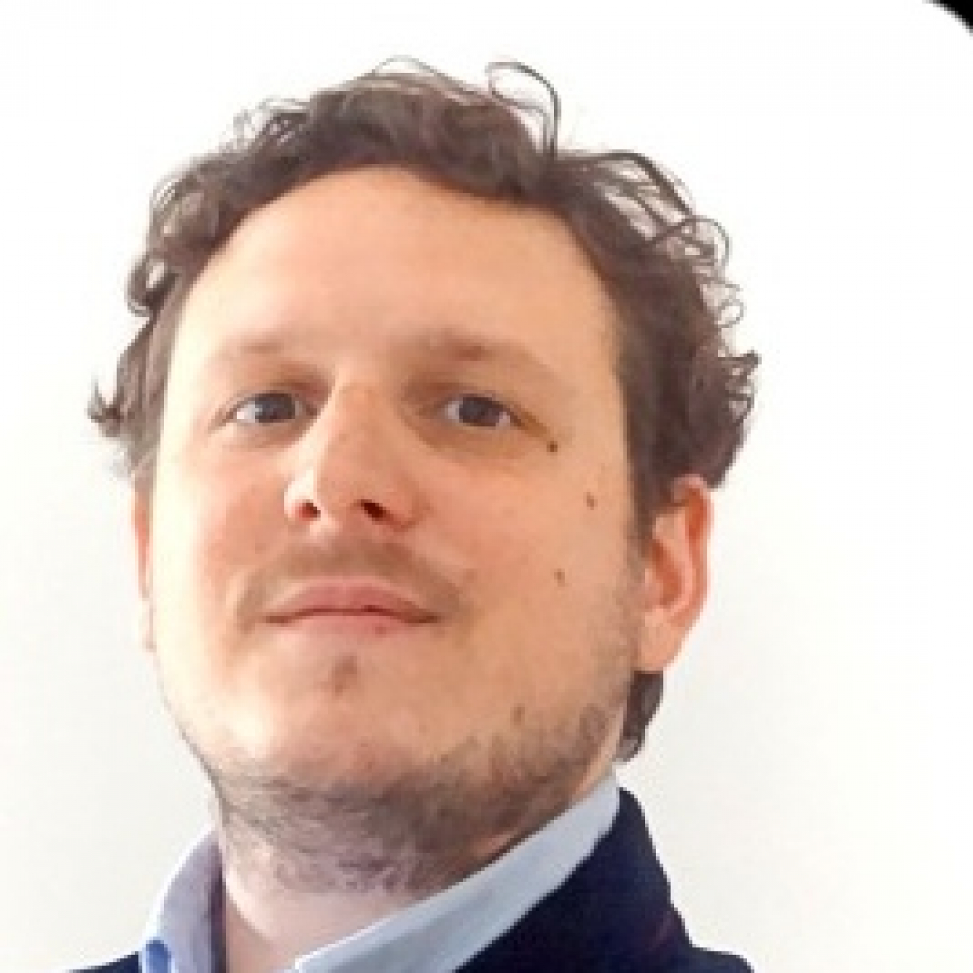 Pablo Fiorita, responsable División Parques Industriales, Centros Logísticos y Puertos de Adrián Mercado Inmobiliaria