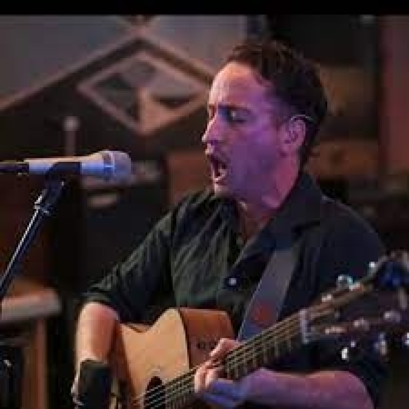 FRANCESCO PARODI: EL CHILENO QUE FUE A IRLANDA A FORMAR UNA VIDA EN TORNO A LA MÚSICA episode artwork