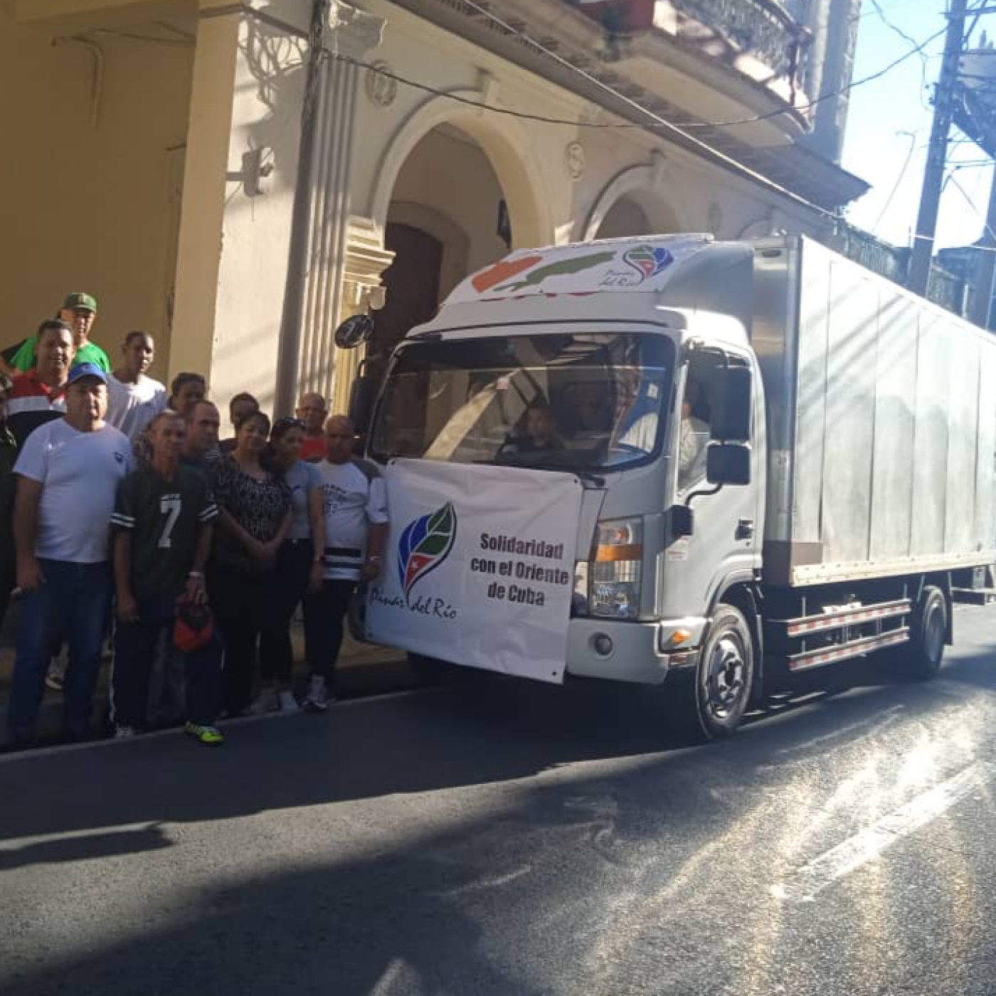 Partió primer donativo pinareño hacia las provincias orientales