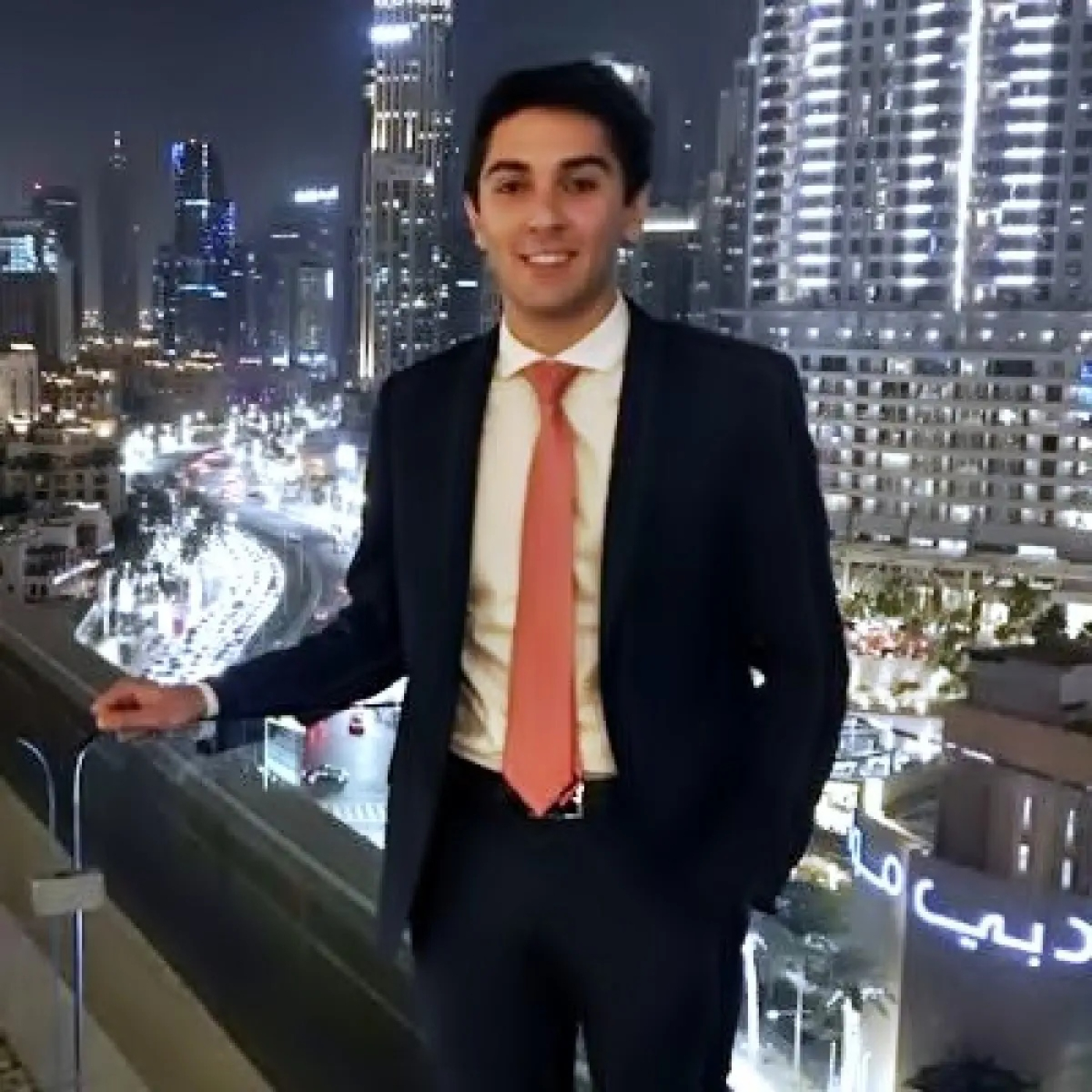 Santiago Casas @santicasas35 (Economista Jefe de EcoAnalytics) Buenas Razones