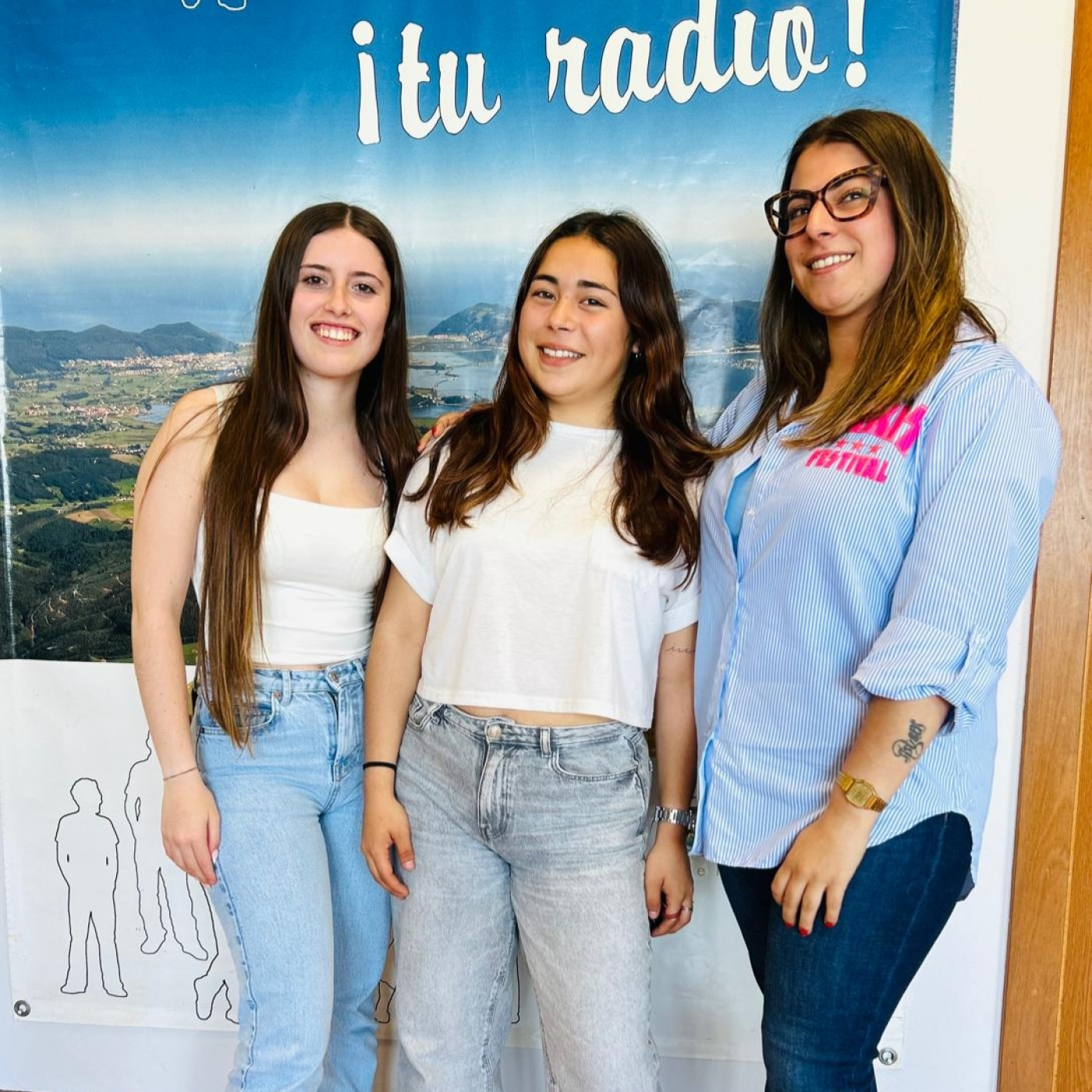 Irene Canihuante, Isabel Azogue y Laura Caballero, estudiantes del Ciclo de Integración Social en el IES José del Campo episode artwork