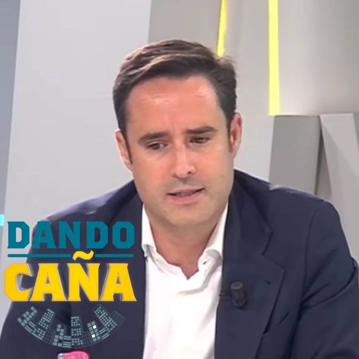 Dando Caña | El fin del bipartidismo y el ridículo del PSOE con la financiación ilegal | 08/10/2025 episode artwork