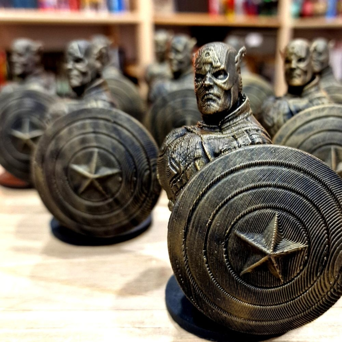 Tomos y Grapas Cómics