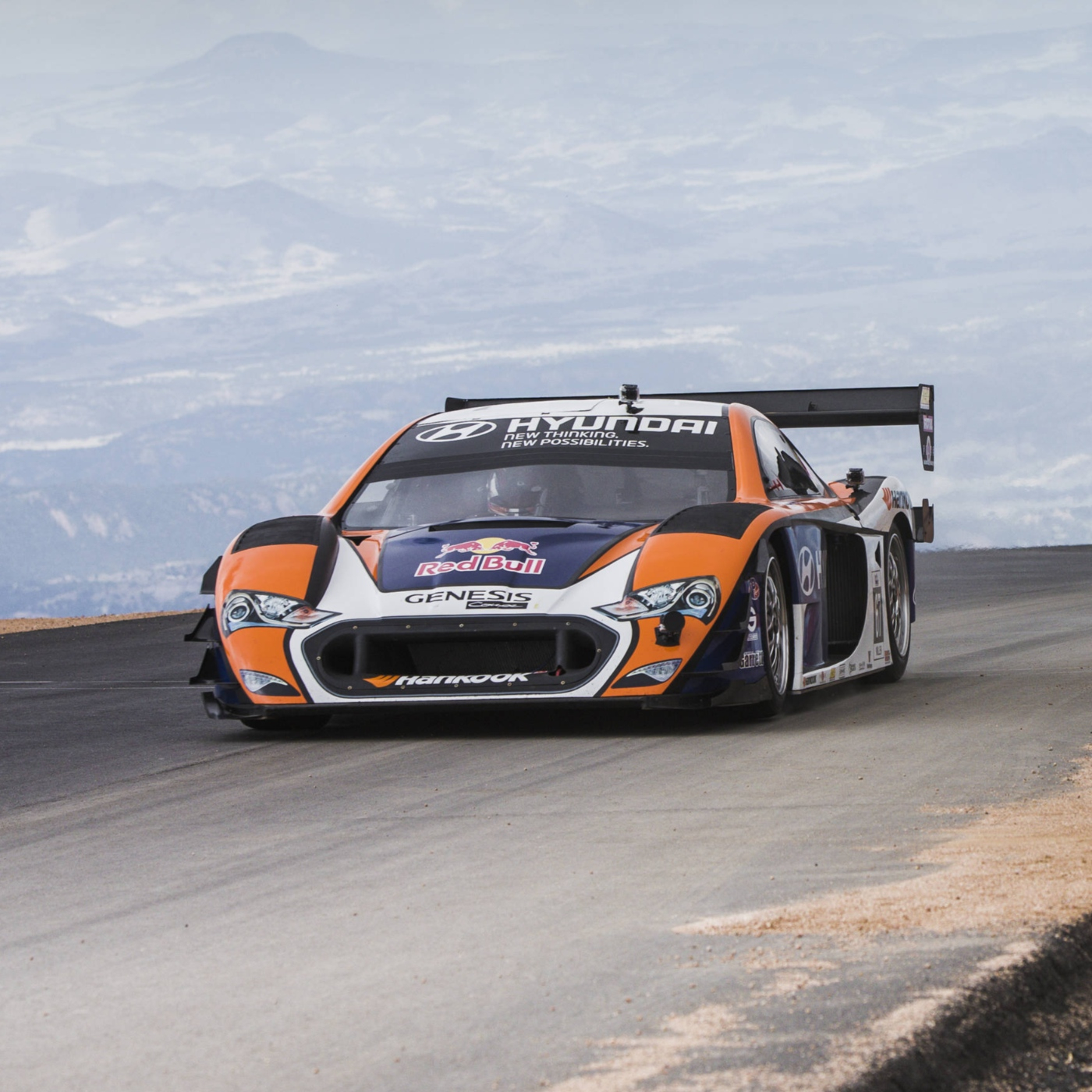 Las carreras de coches y motos más peligrosas del mundo