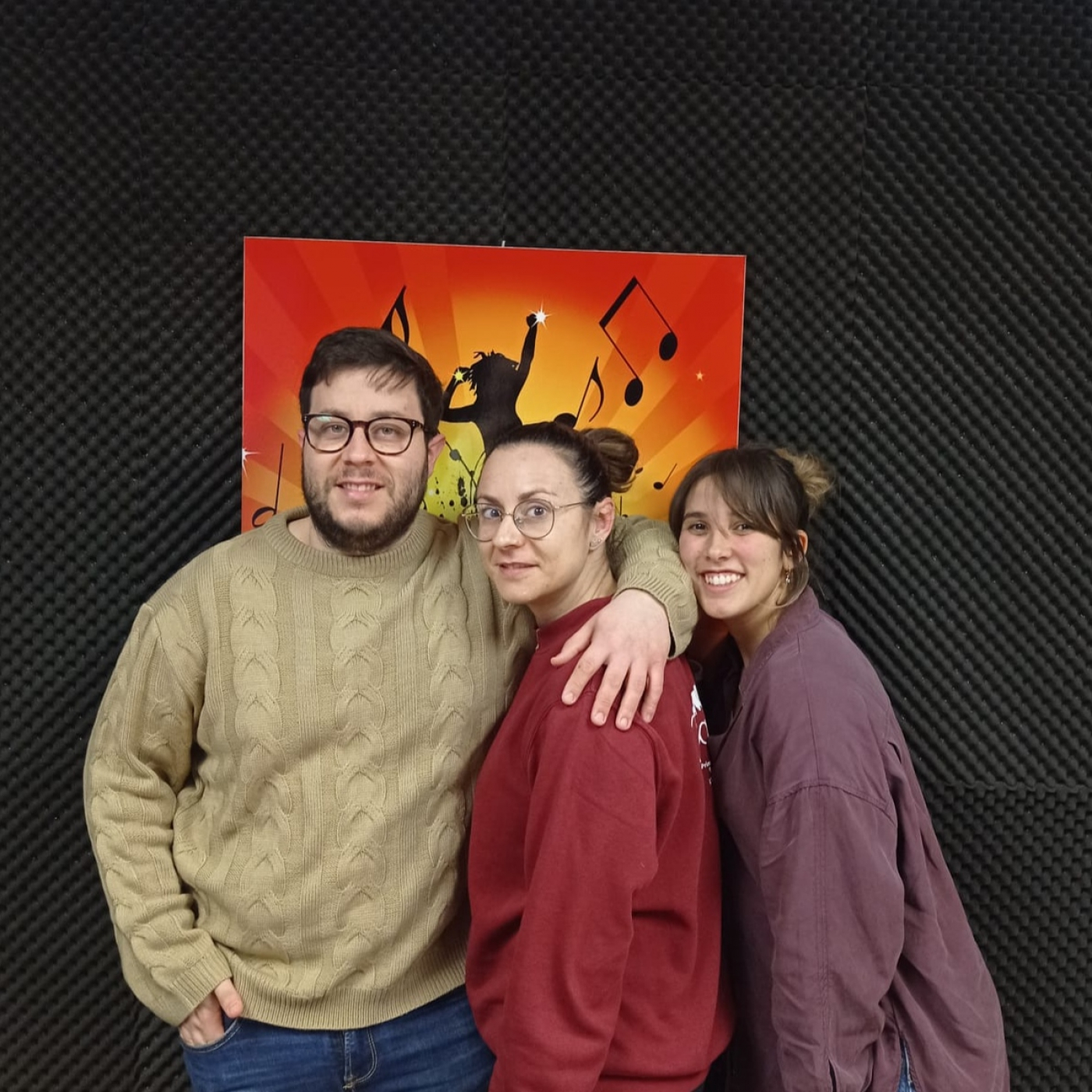 Entrevista sobre el Festival Benéfico de Danza a favor de Sueños de Colores episode artwork
