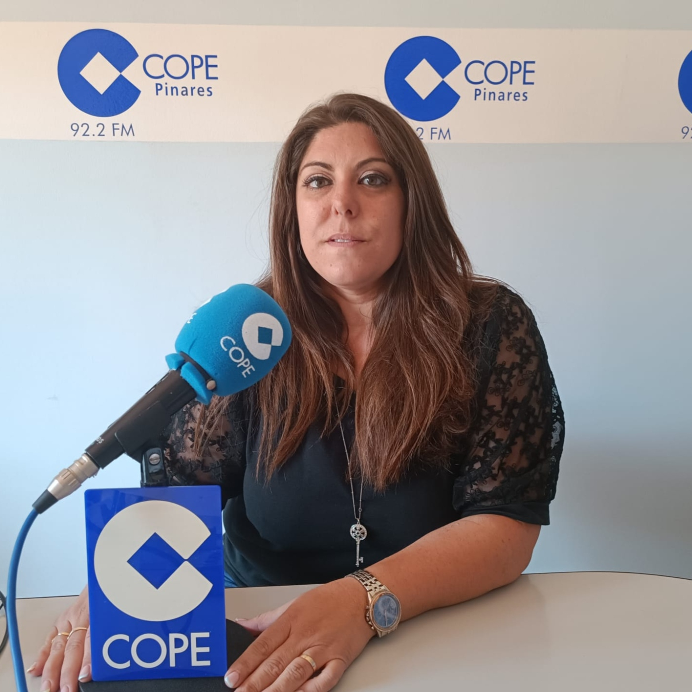 Entrevista a Natalia Núñez, alcaldesa de Cenicientos, para hablar sobre las presuntas irregularidades. Martes 31 de mayo