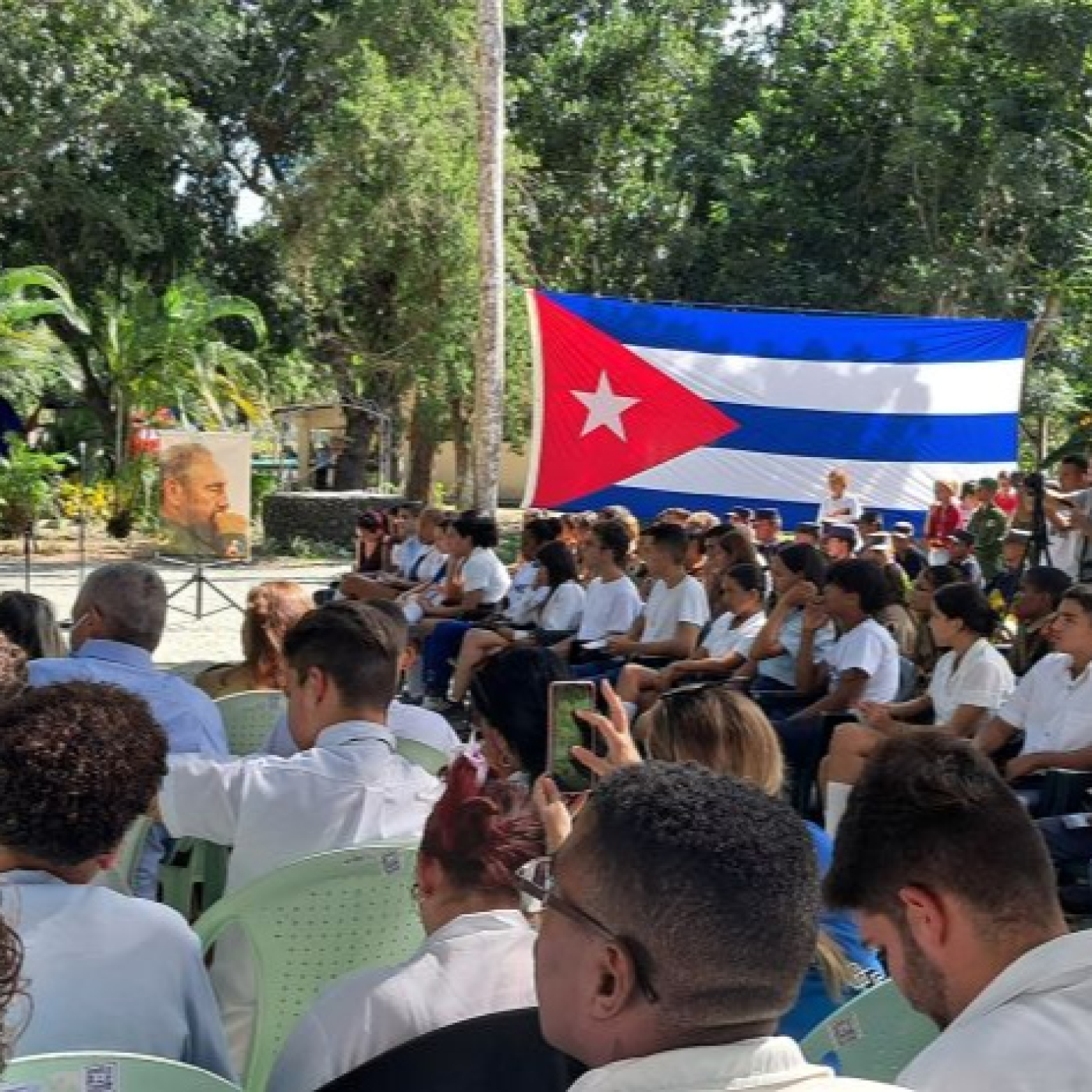 Nuevas generaciones de villaclareños, protagonistas del tributo a Fidel