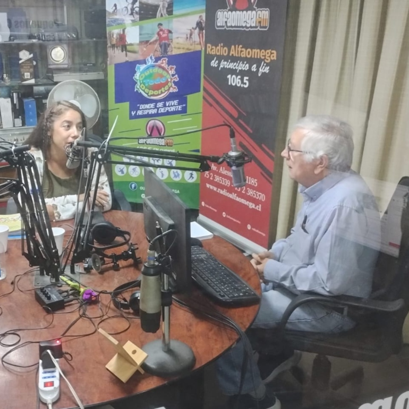 Boris Aliste conversa con Angela Campos Hernandez - Seremi de las Culturas episode artwork