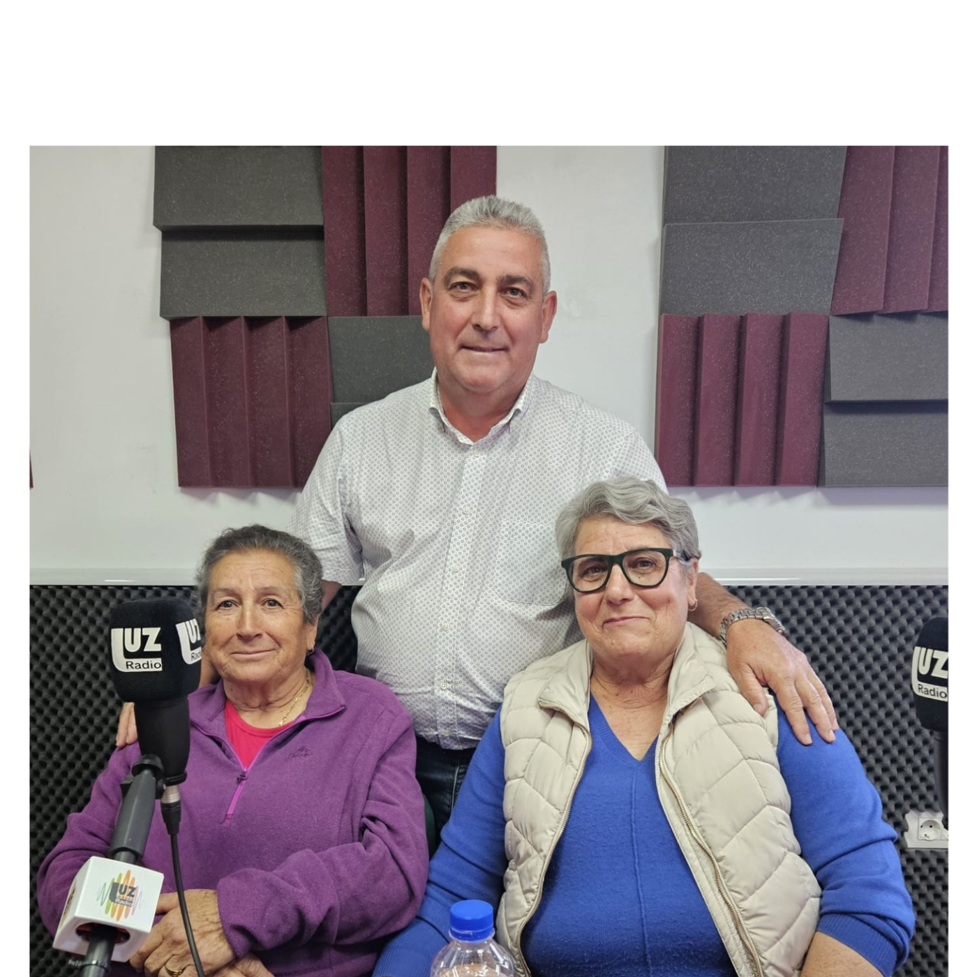 \'El café de las doce\' - Radio Luz