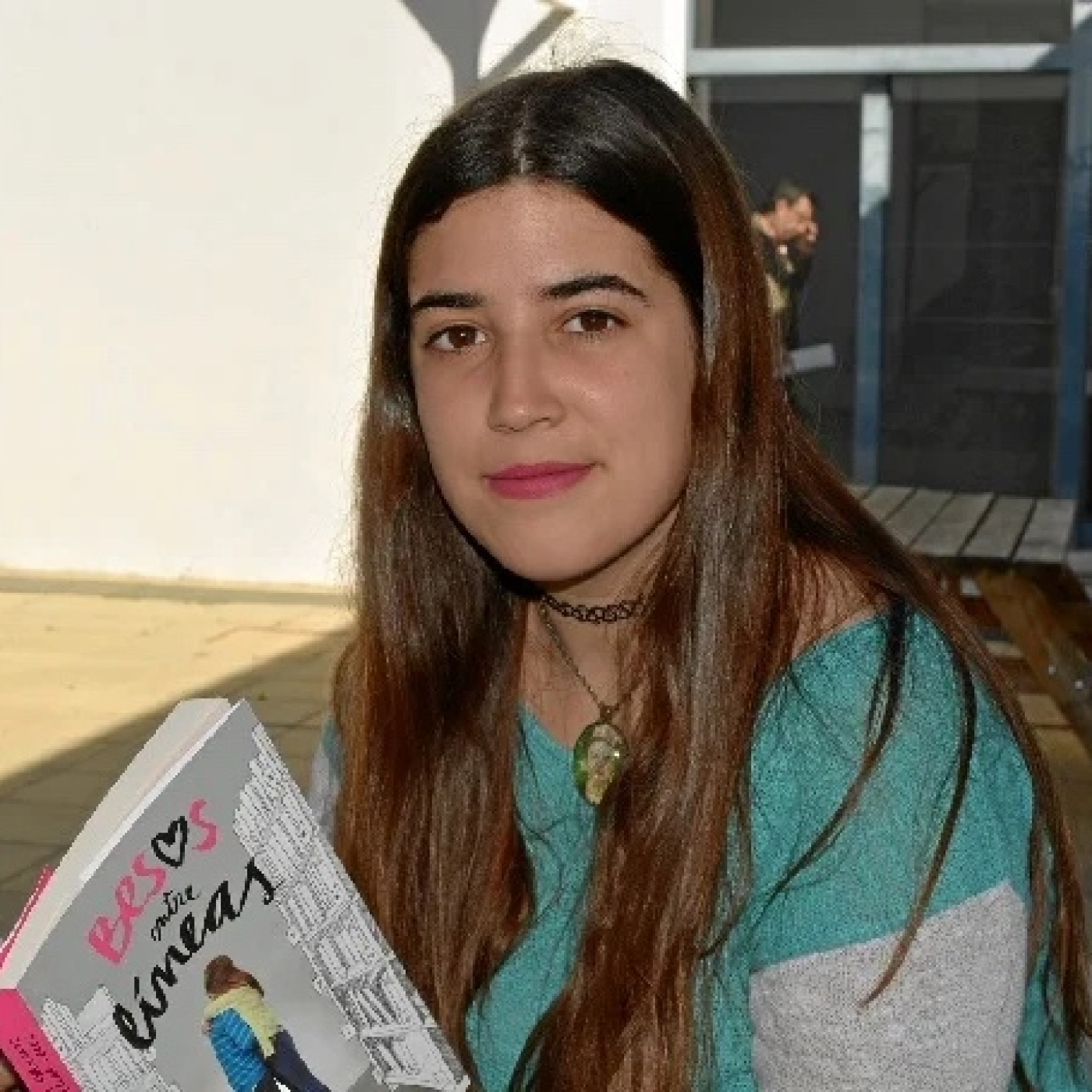 CARAVACA RADIO- la escritora May R. Ayamonte pasa hoy por la Feria del Libro de Caravaca episode artwork