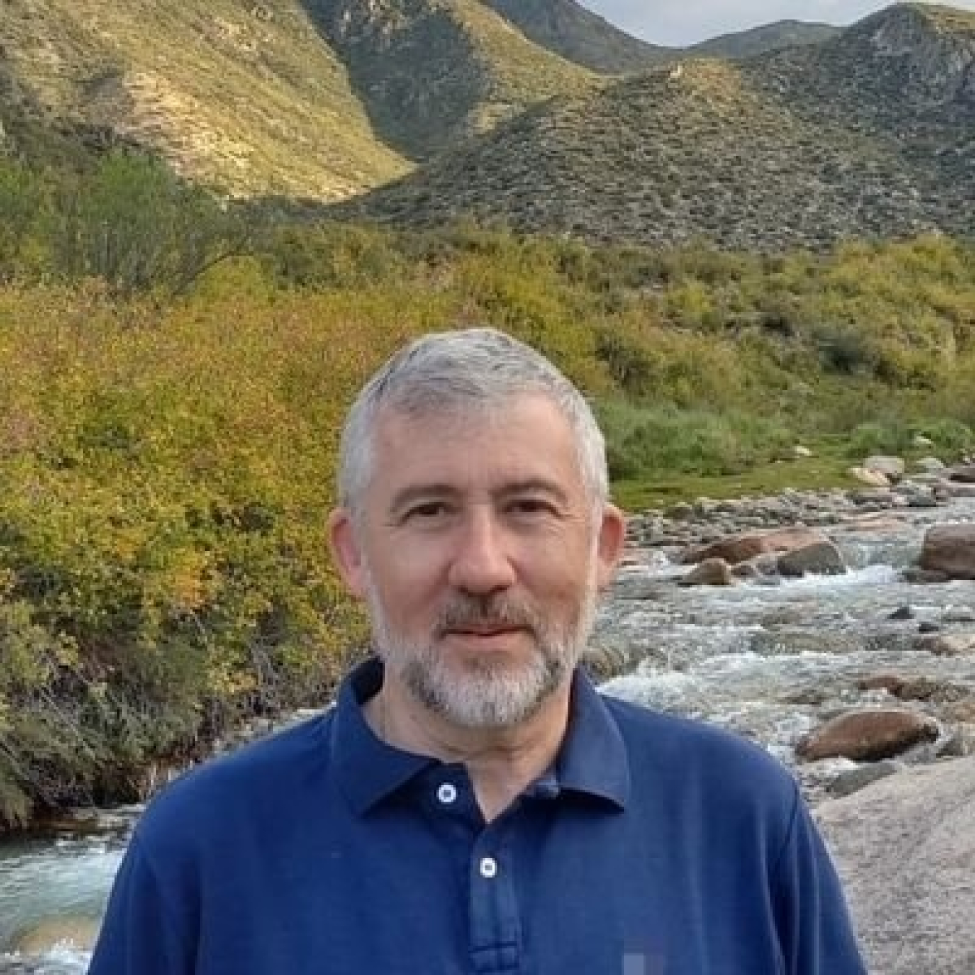 Alejandro A. Costanzo @costanzo5500 (Periodista de Mendoza, Corresponsal Todo Noticias y Canal 13) En La Trinchera